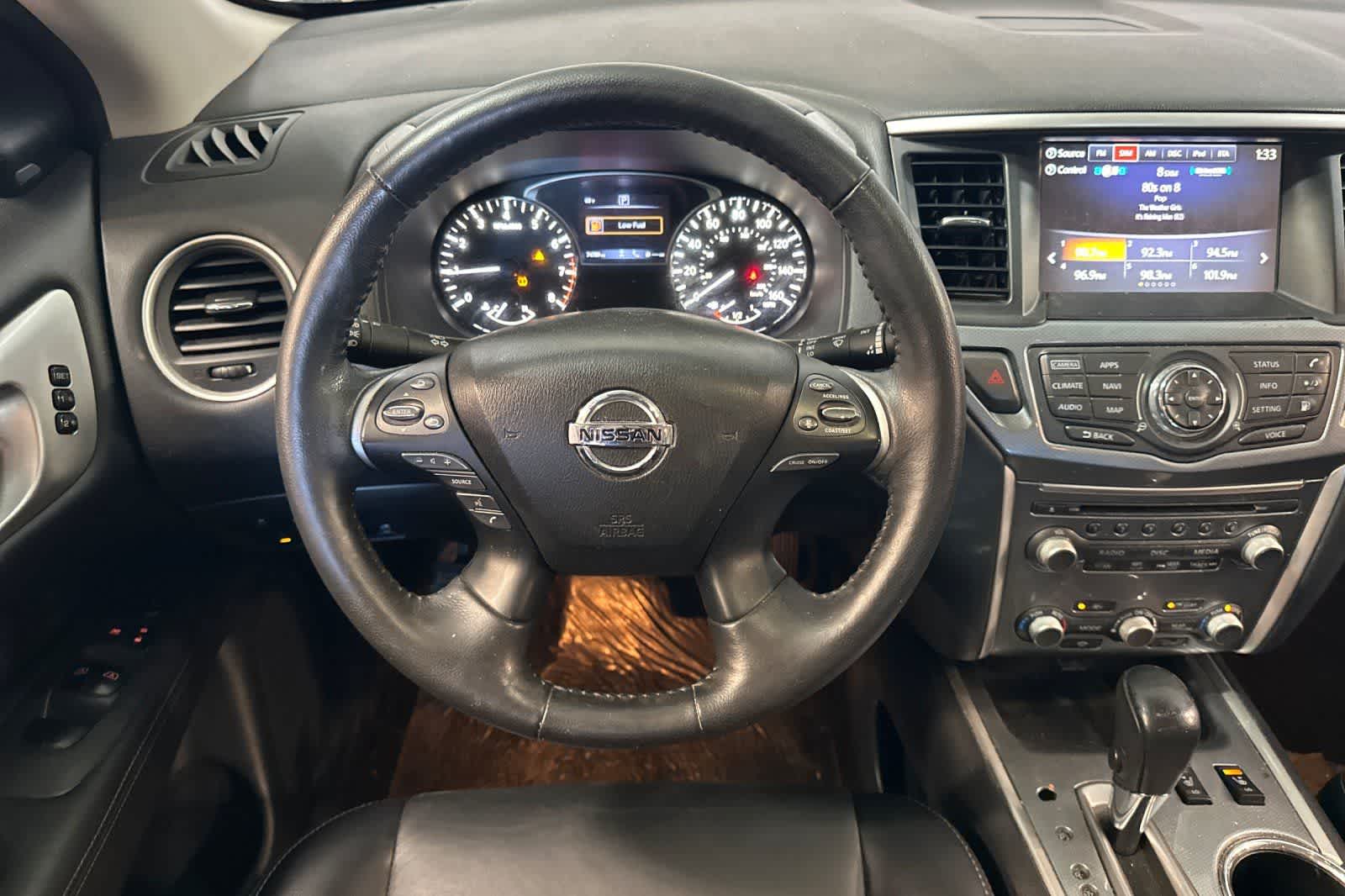 Thumbnail: 2020 Nissan Pathfinder - 16