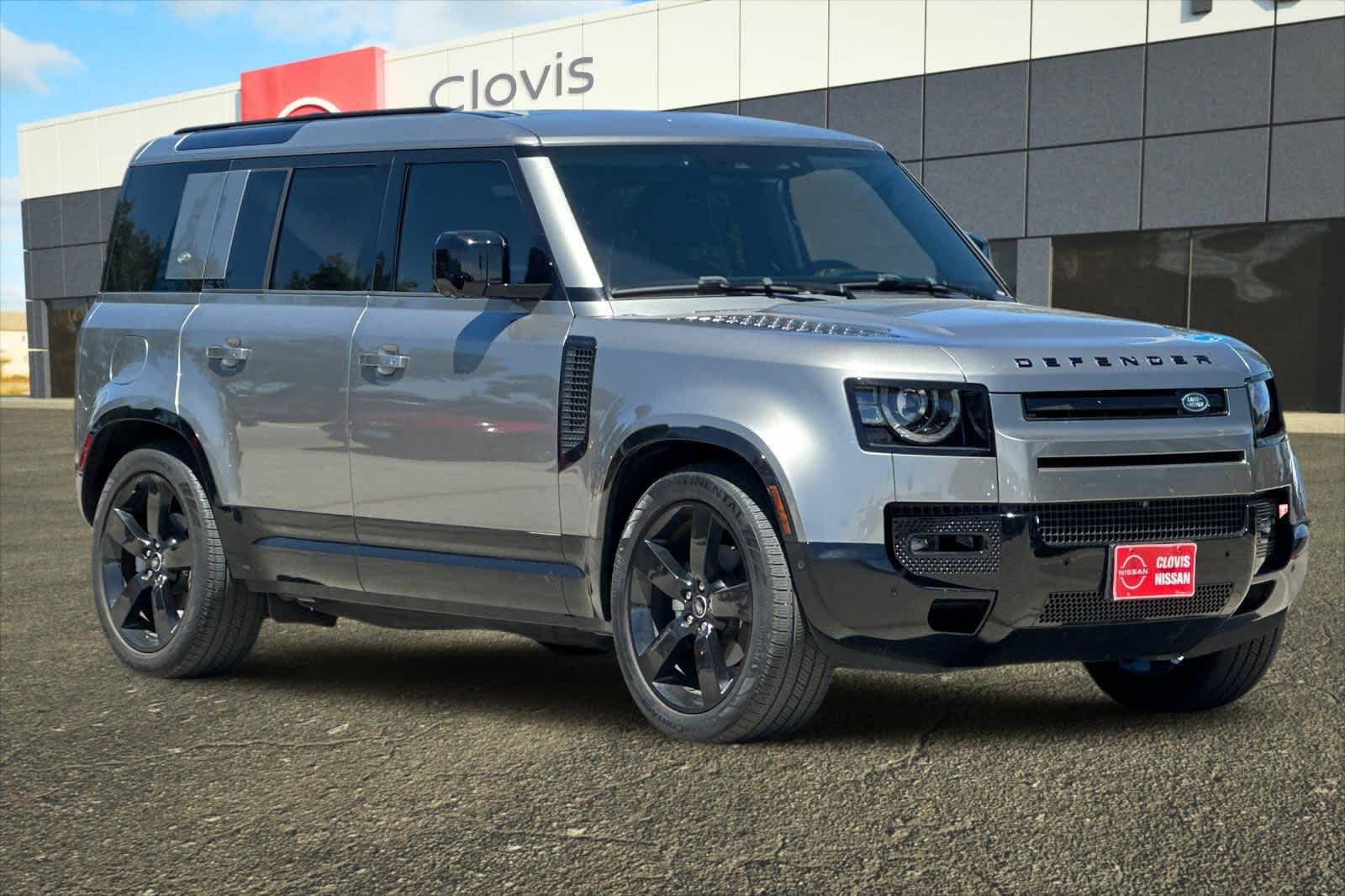Thumbnail: 2024 Land Rover Defender - 10