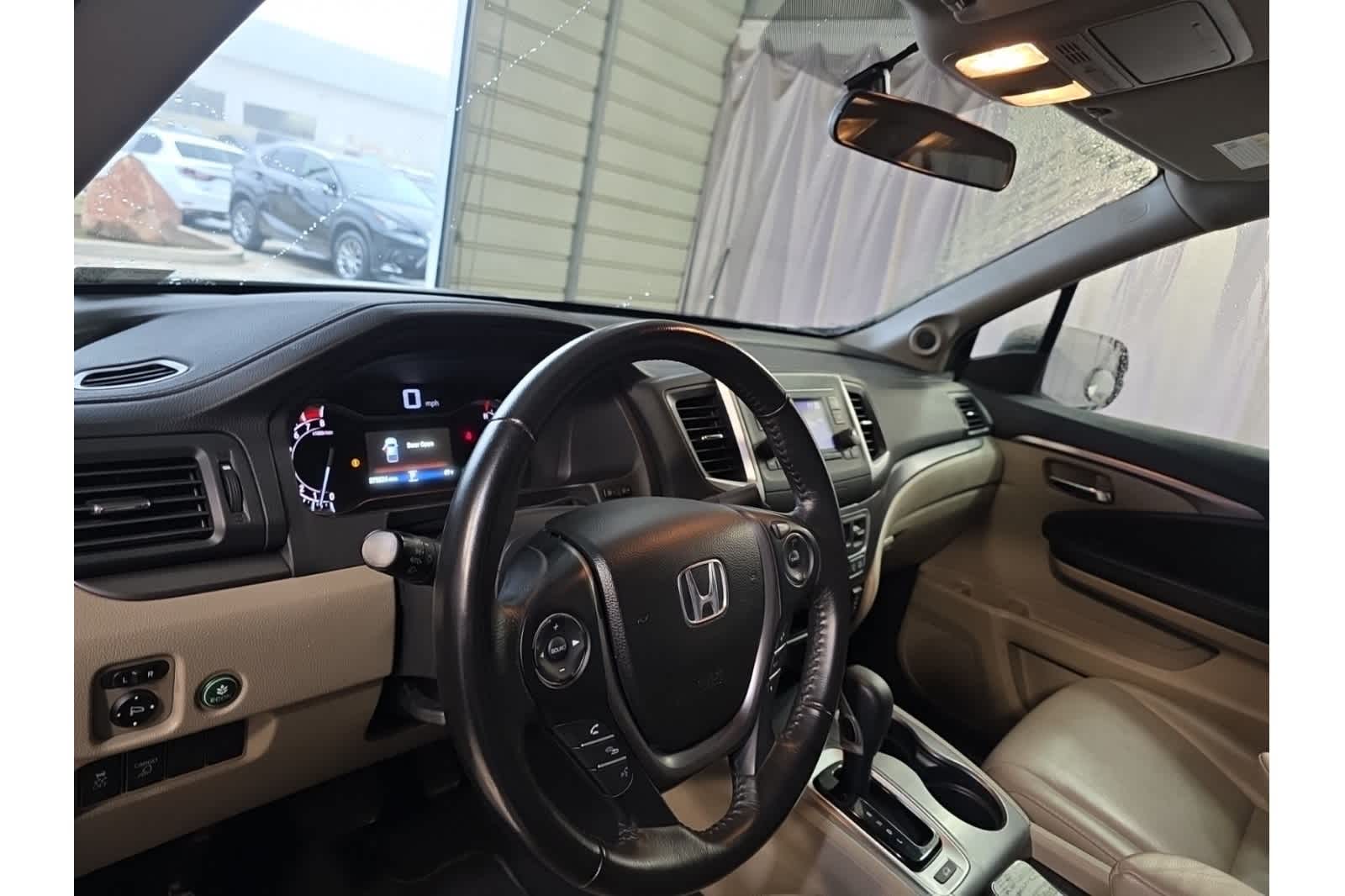 Thumbnail: 2017 Honda Ridgeline - 18