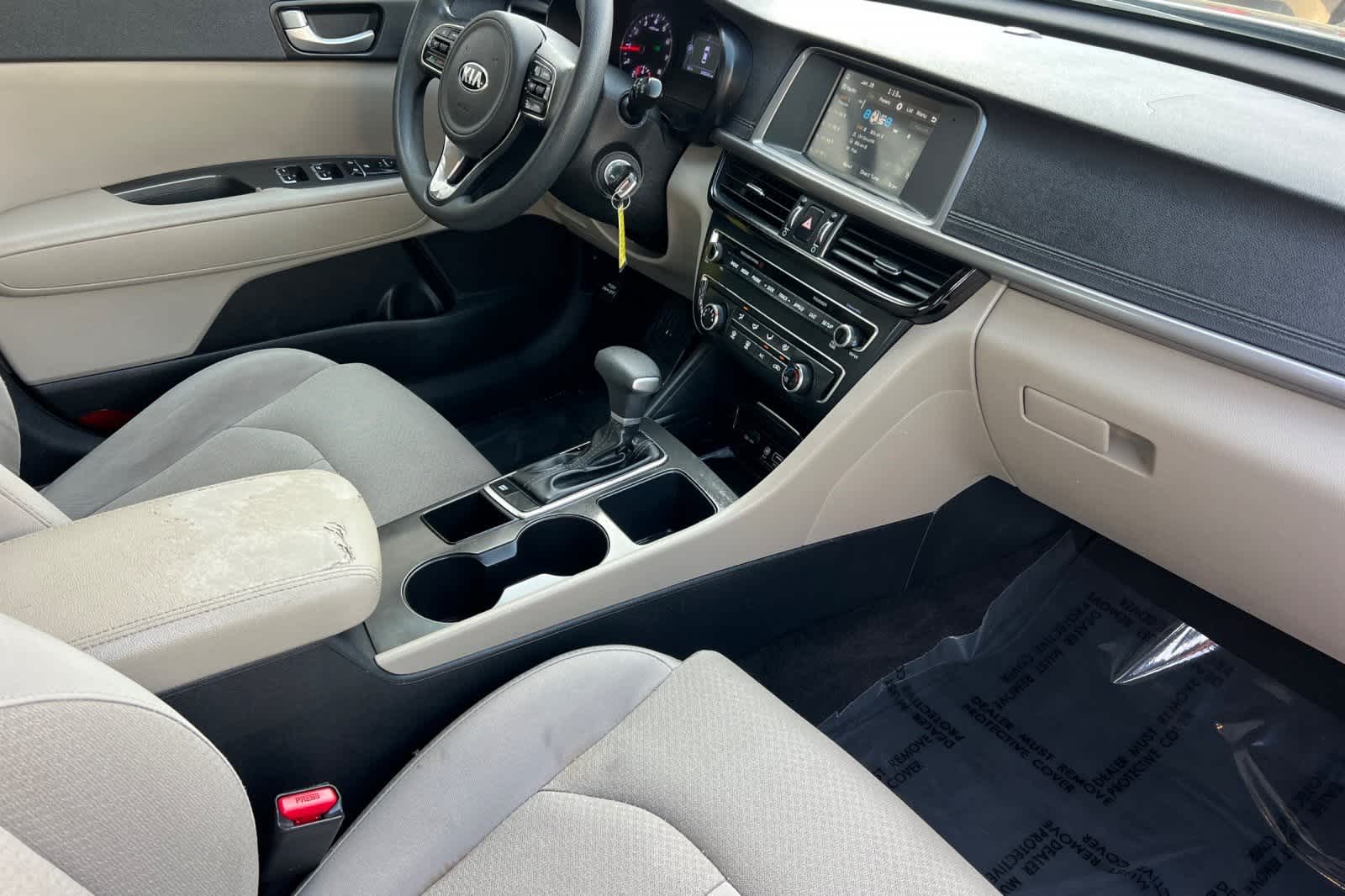 Thumbnail: 2018 Kia Optima - 17