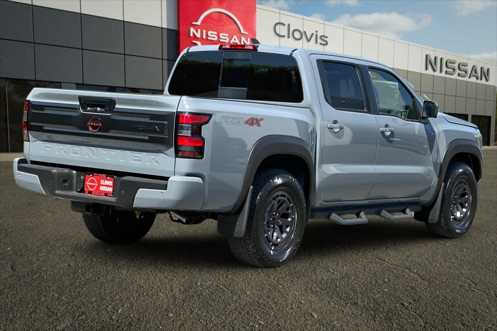 Thumbnail: 2025 Nissan Frontier - 3
