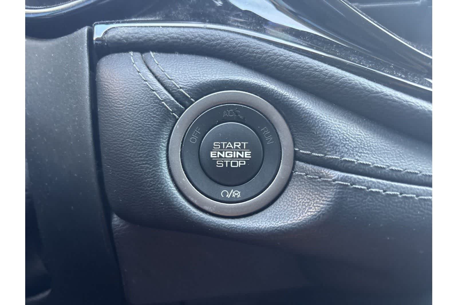 Thumbnail: 2021 Dodge Durango - 22