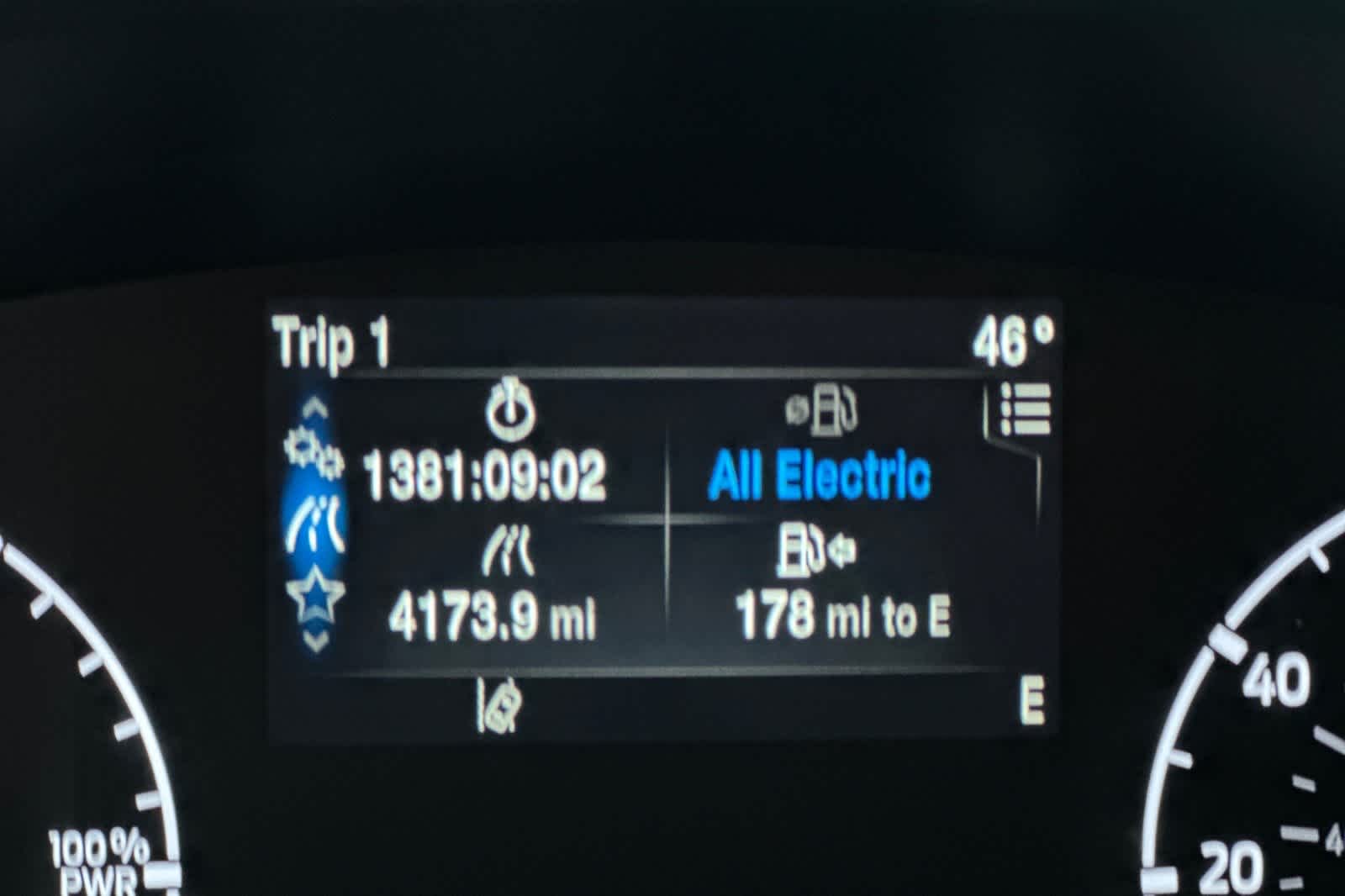 Thumbnail: 2022 Ford Maverick - 23