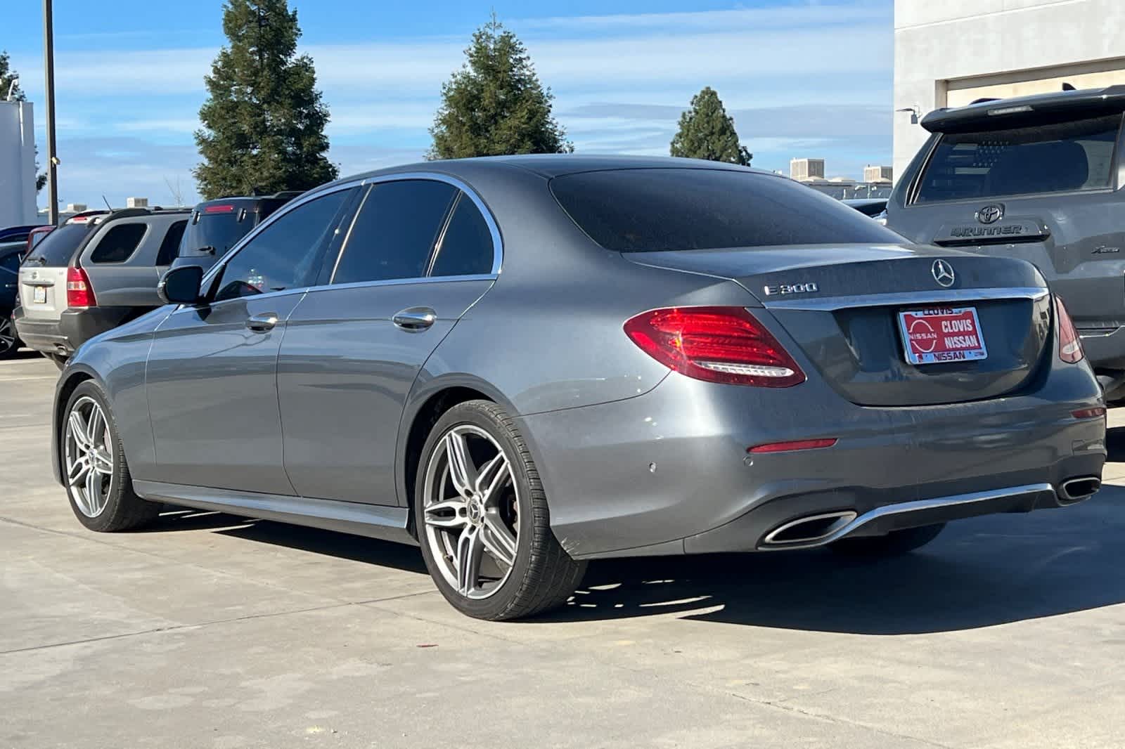 Thumbnail: 2019 Mercedes-Benz E-Class - 7