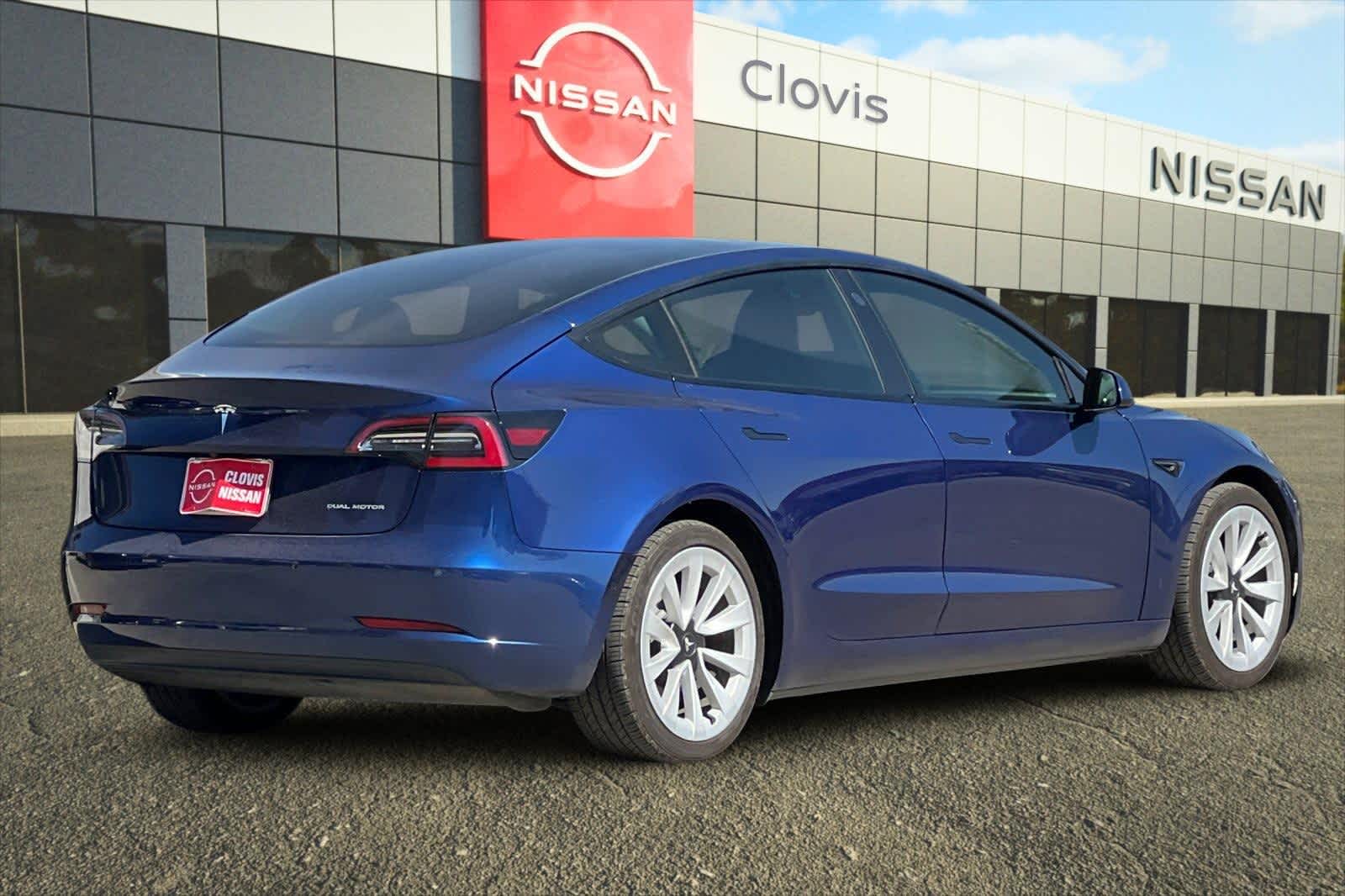 Thumbnail: 2021 Tesla Model 3 - 3