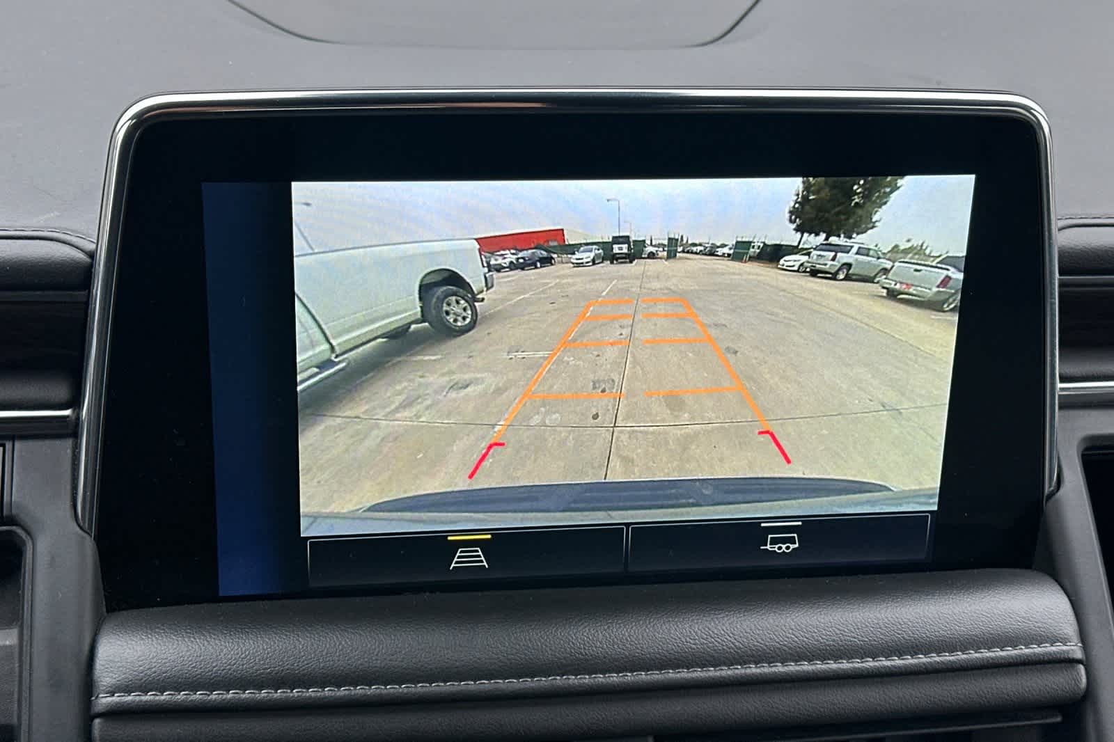 Thumbnail: 2023 Chevrolet Suburban - 23