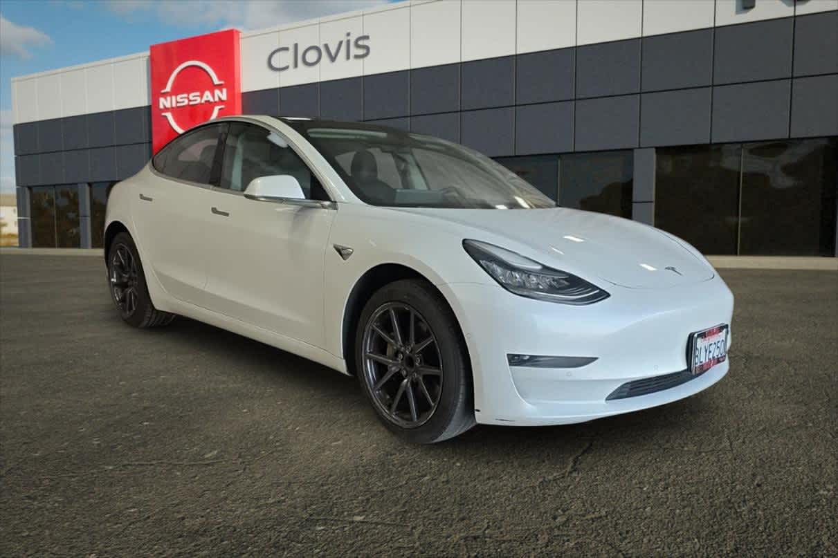 Thumbnail: 2019 Tesla Model 3 - 10