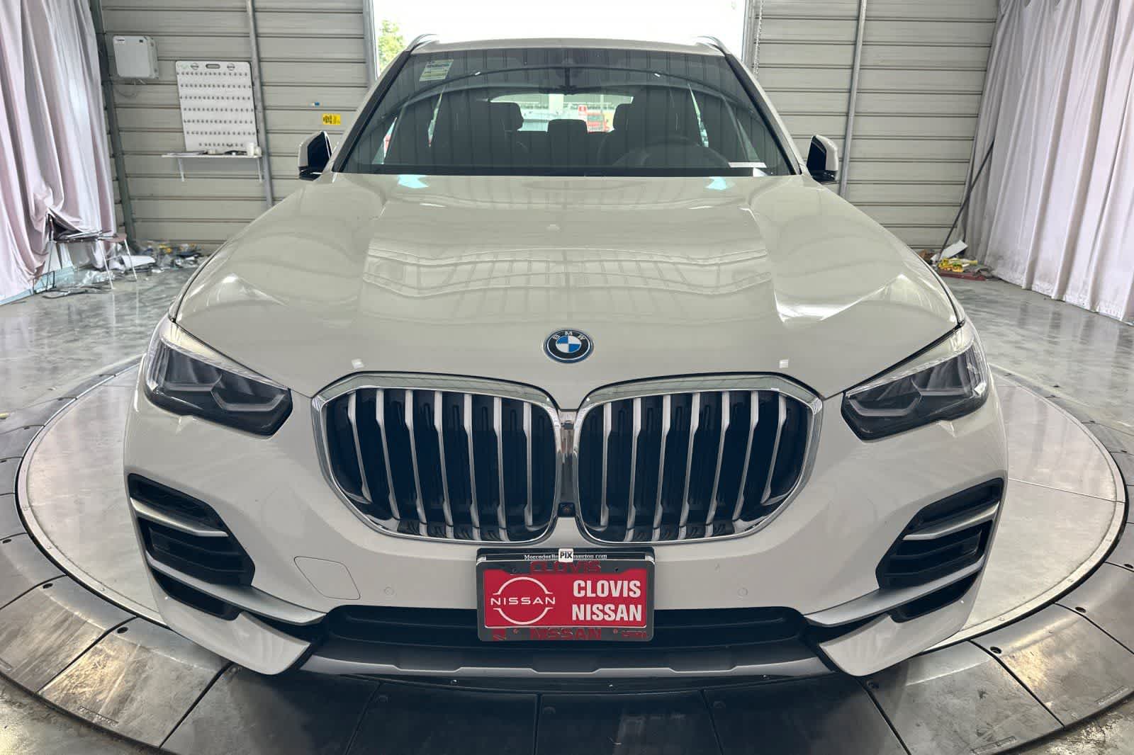 Thumbnail: 2023 BMW X5 - 11