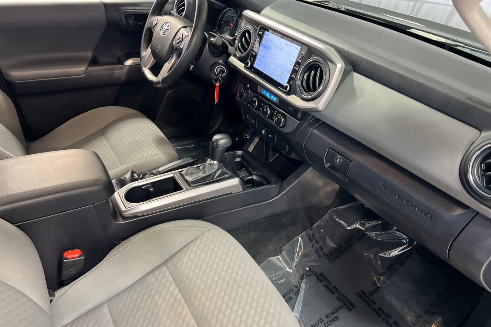 2022 Toyota Tacoma SR5 16