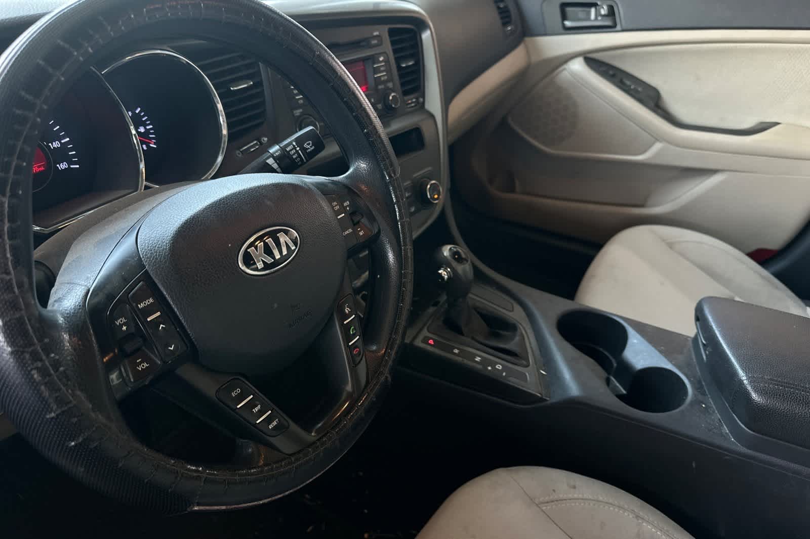 Thumbnail: 2013 Kia Optima - 14