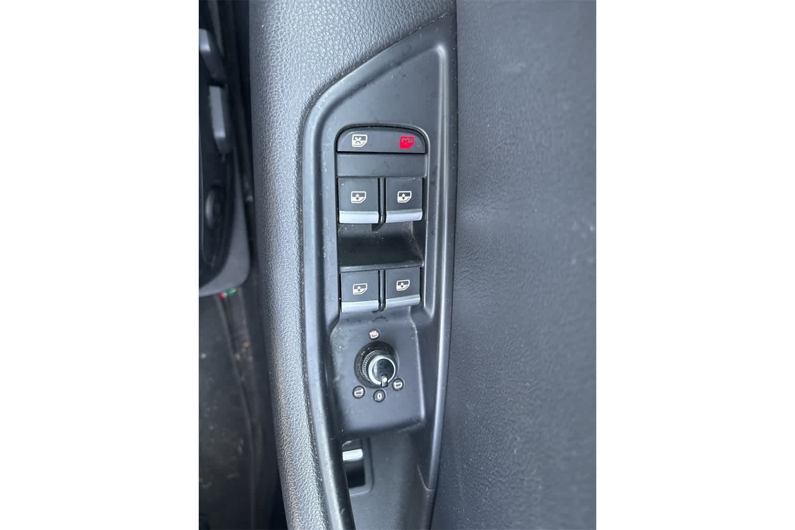 Thumbnail: 2017 Audi A4 - 13