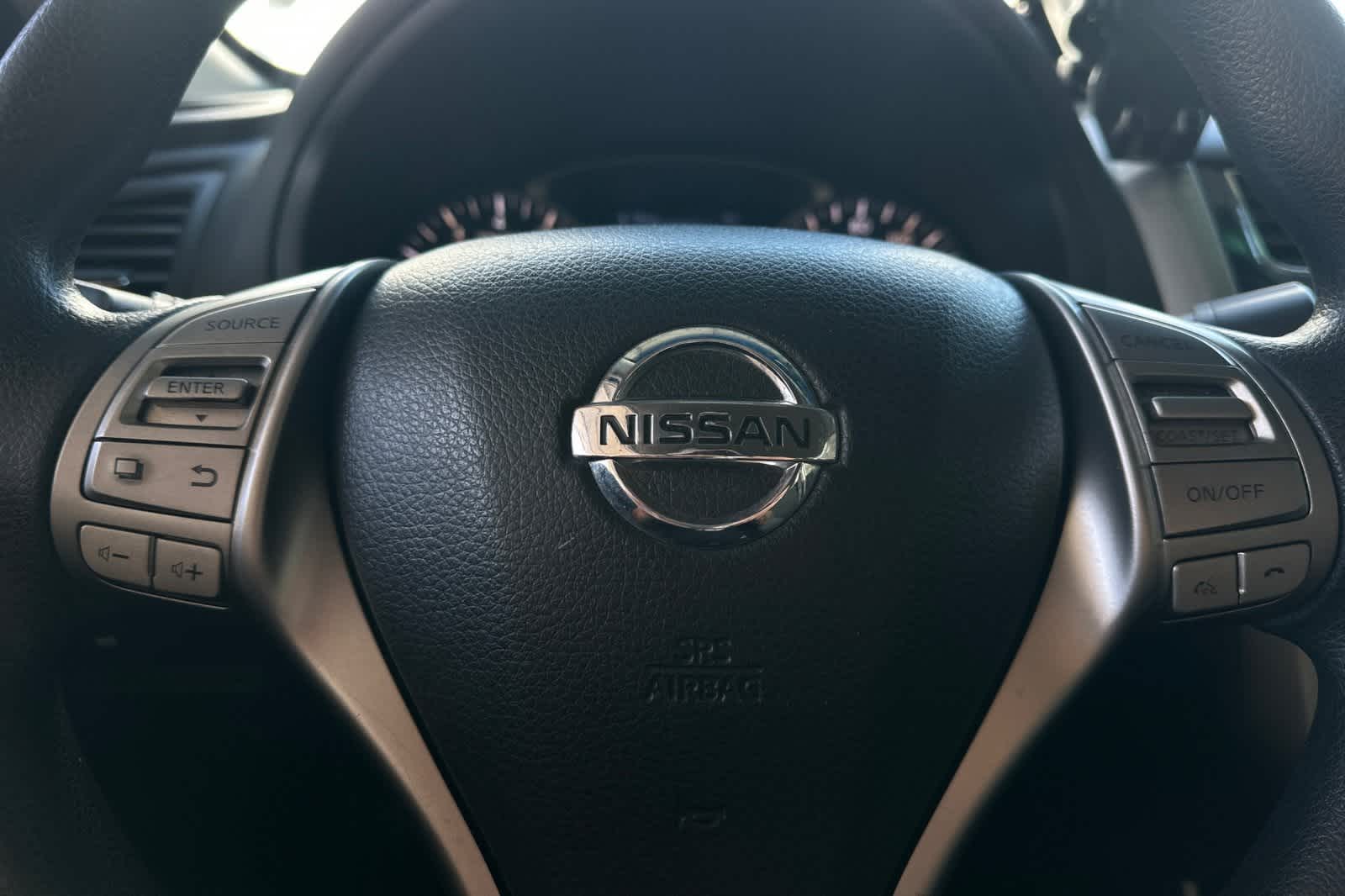 Thumbnail: 2014 Nissan Altima - 24