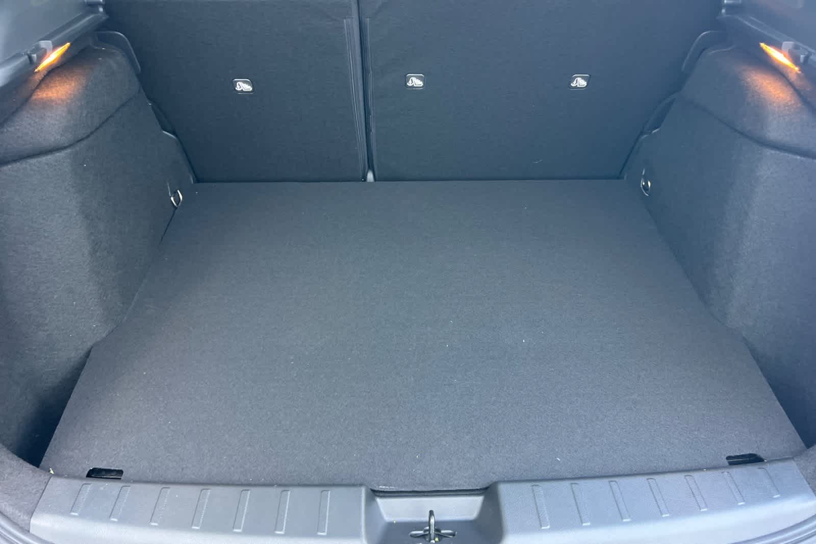 Thumbnail: 2026 Nissan Kicks - 17