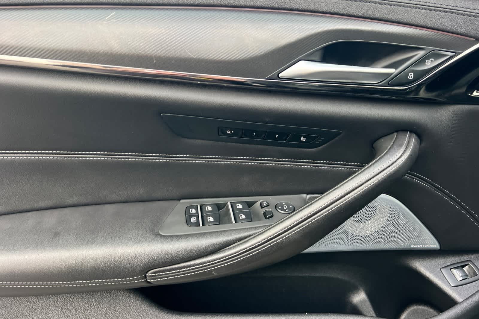 Thumbnail: 2021 BMW M5 - 13