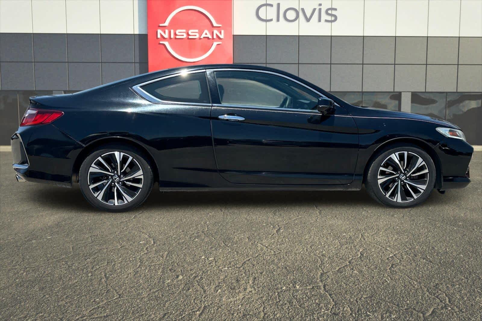 Thumbnail: 2017 Honda Accord - 9