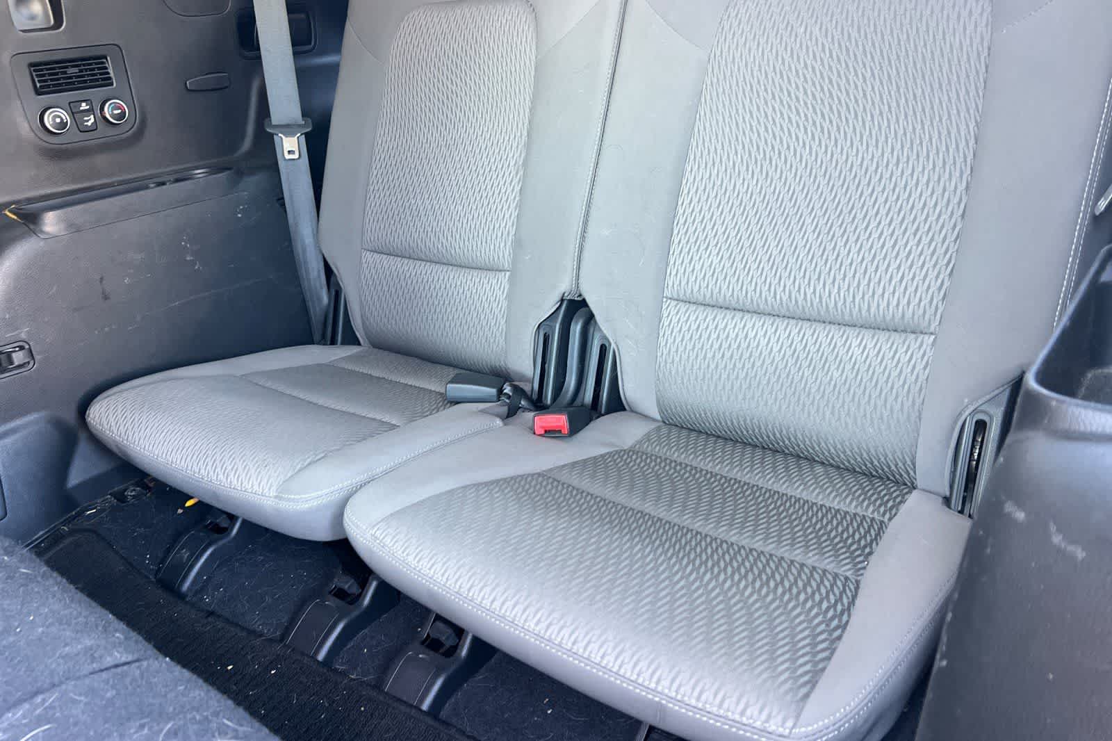 Thumbnail: 2014 Hyundai Santa Fe - 17