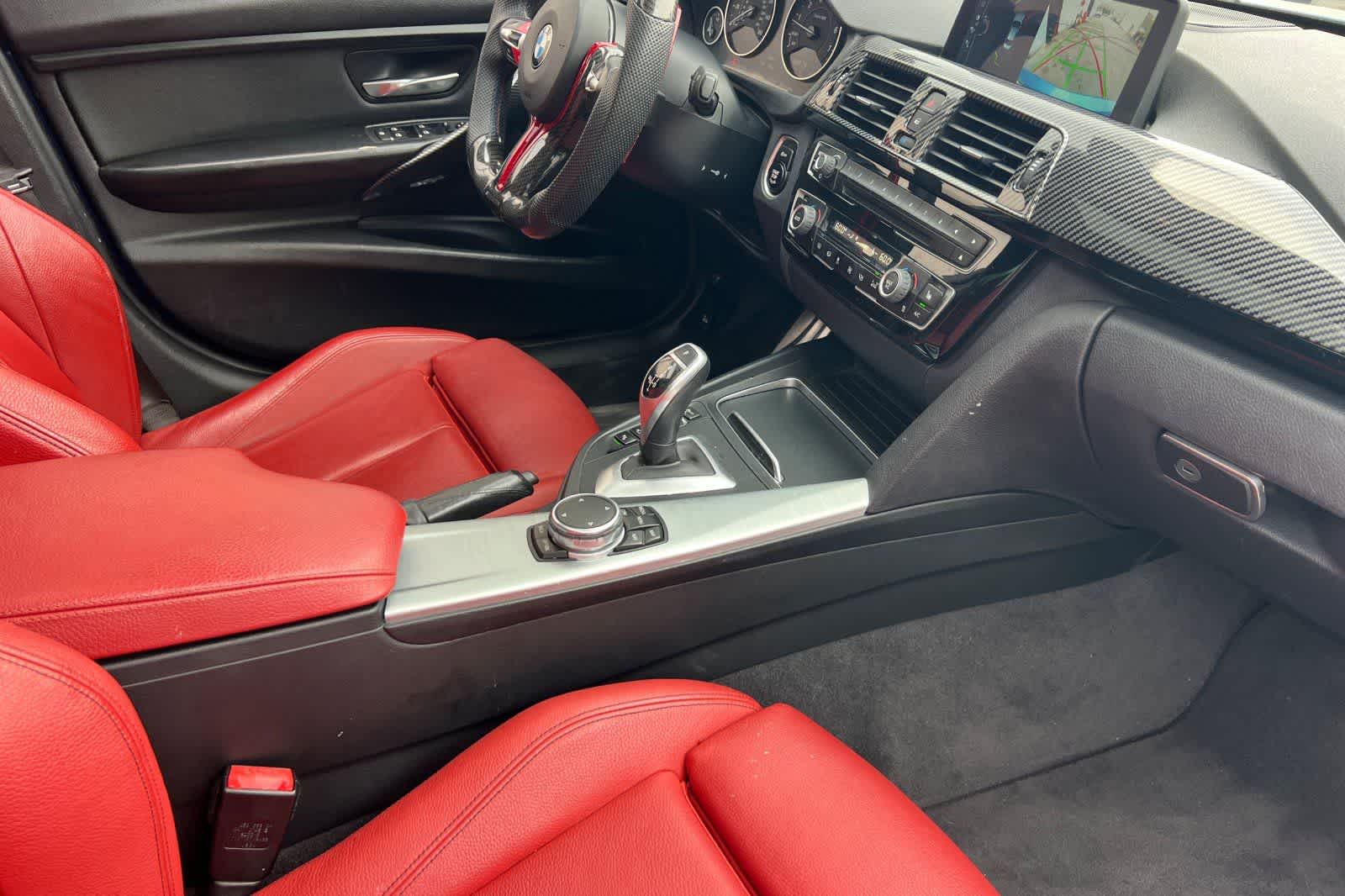 Thumbnail: 2017 BMW 3 Series - 17