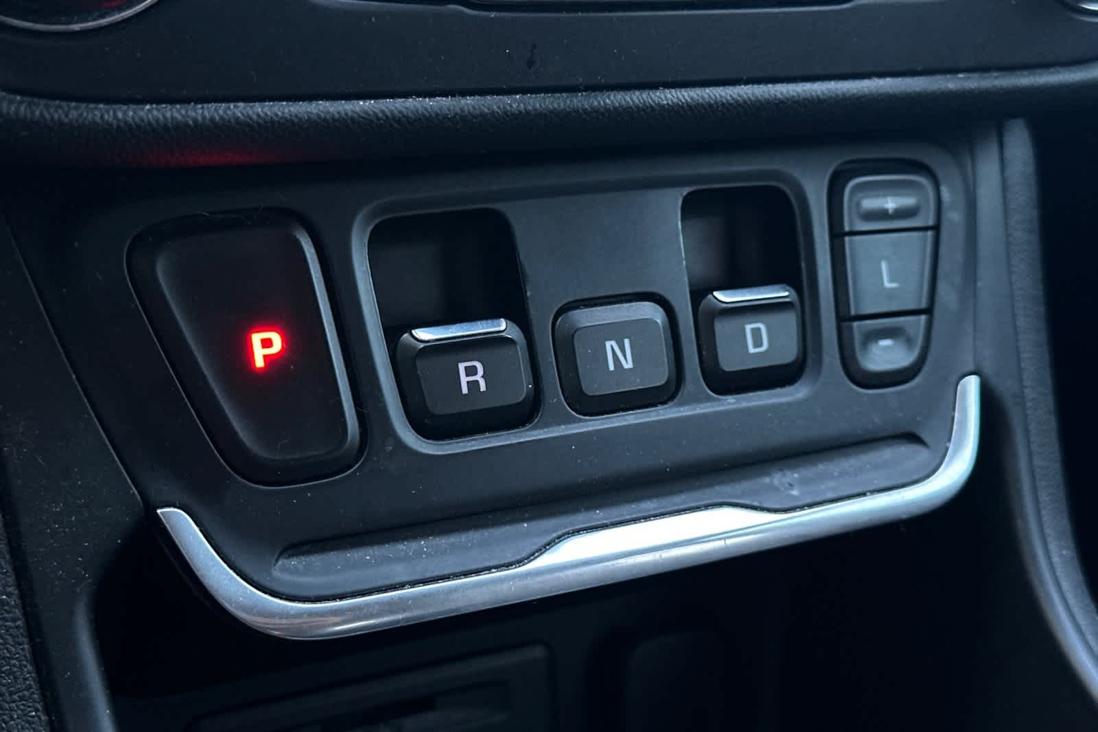 Thumbnail: 2018 GMC Terrain - 25