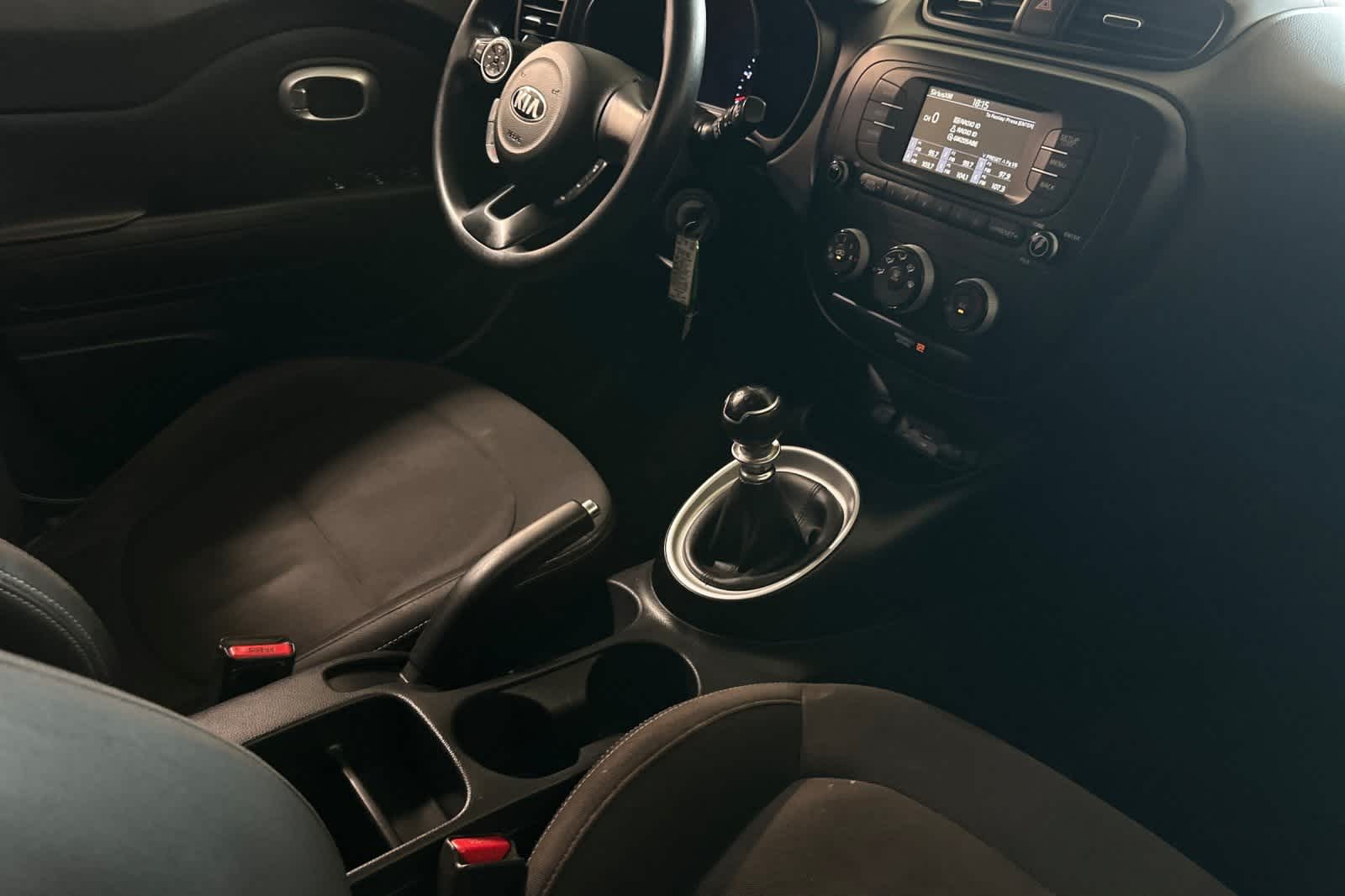 Thumbnail: 2017 Kia Soul - 17