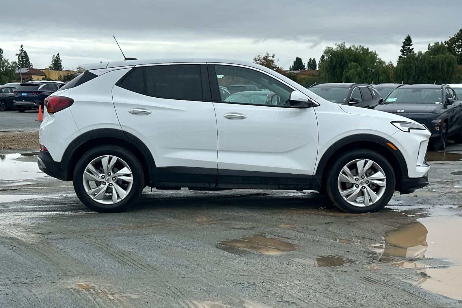 Thumbnail: 2024 Buick Encore GX - 9