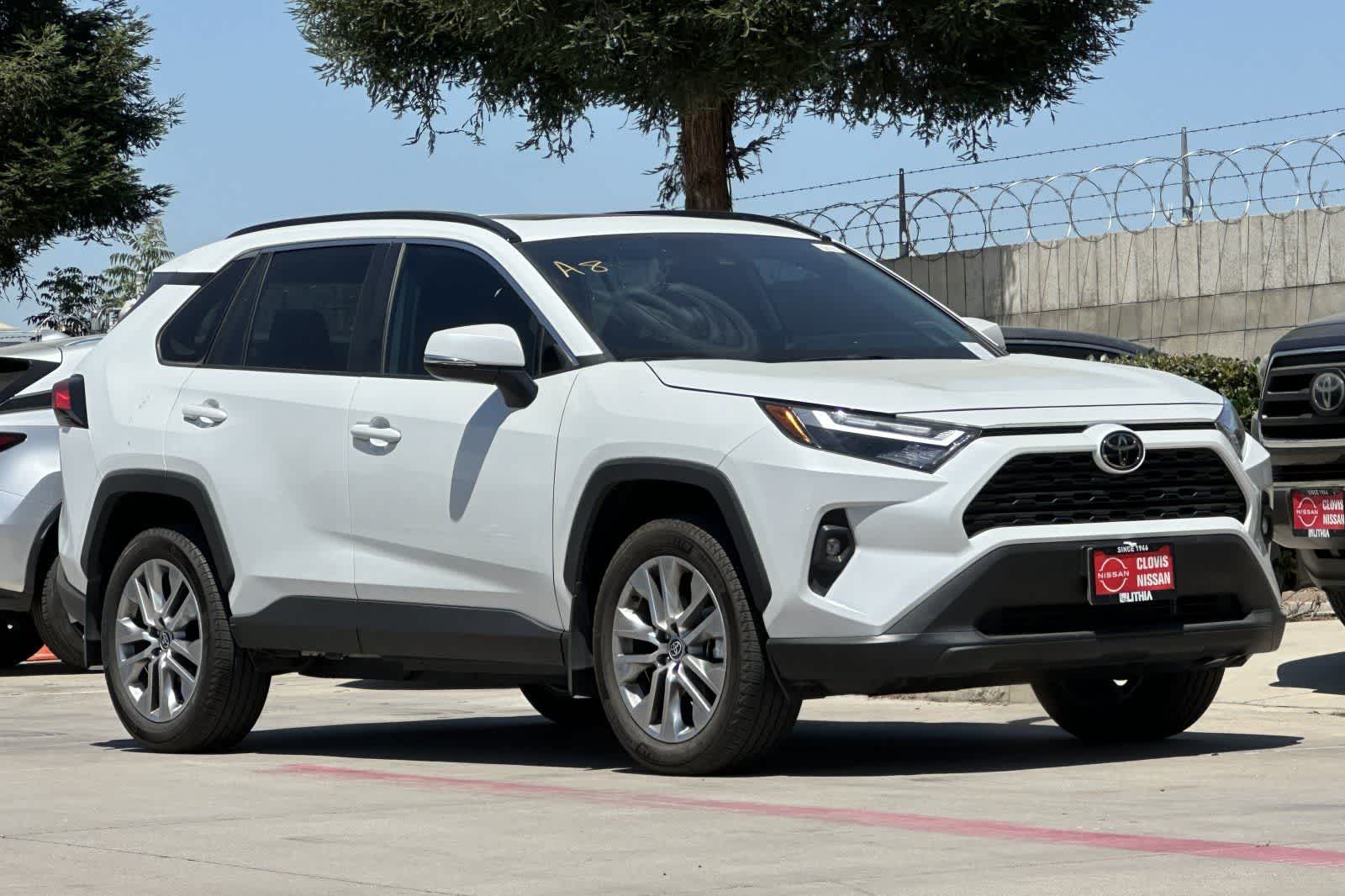 Thumbnail: 2023 Toyota RAV4 - 10