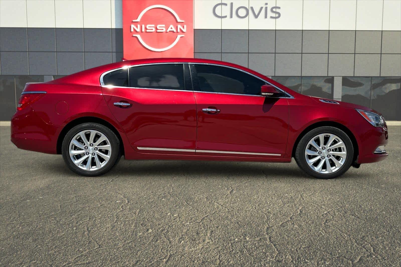 Thumbnail: 2014 Buick LaCrosse - 9