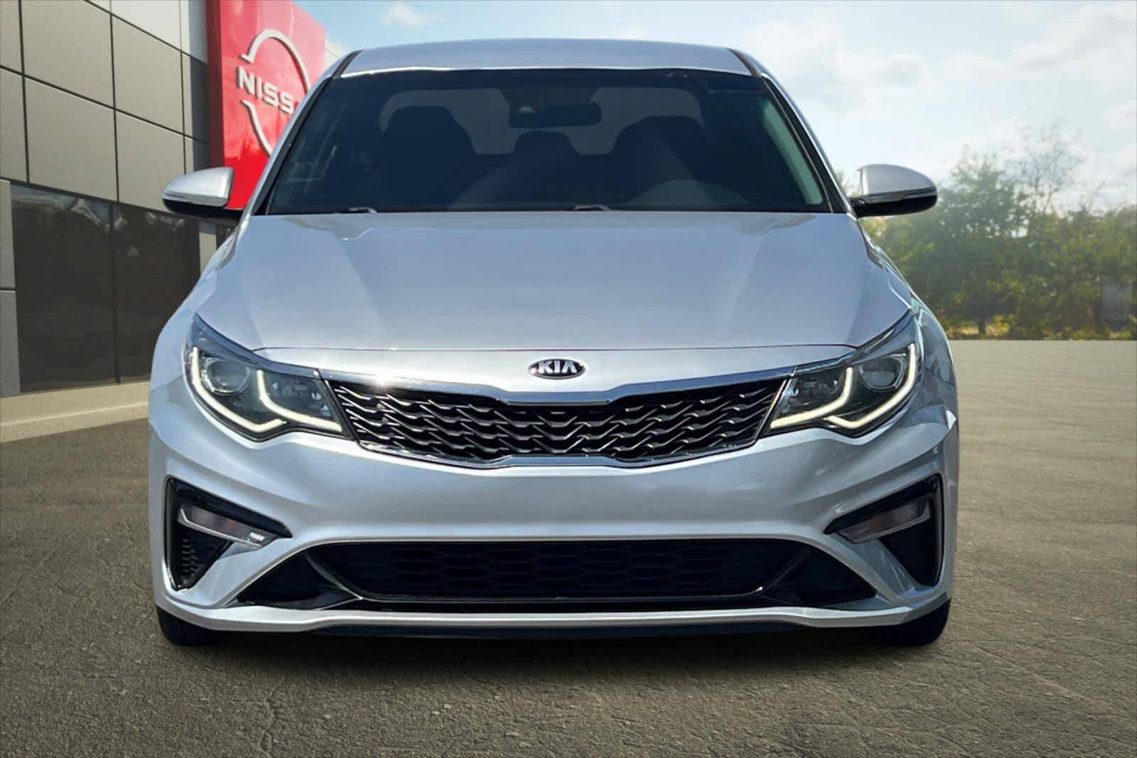 Thumbnail: 2019 Kia Optima - 11