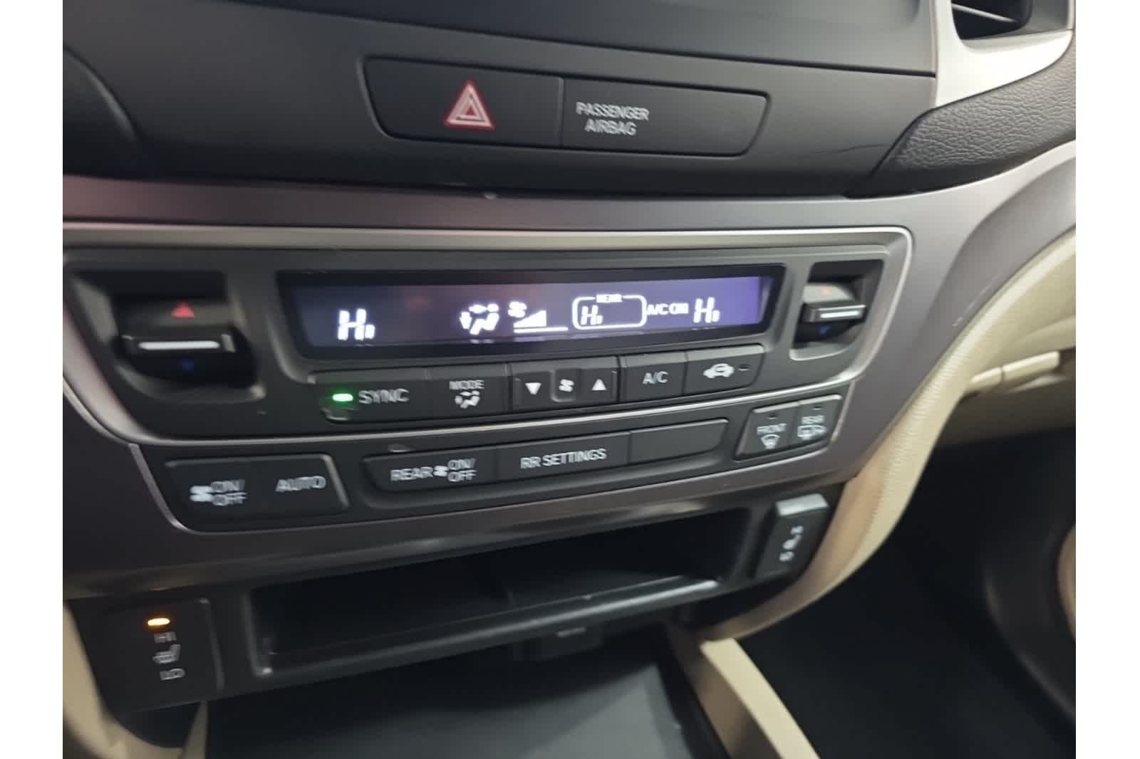 Thumbnail: 2017 Honda Ridgeline - 24