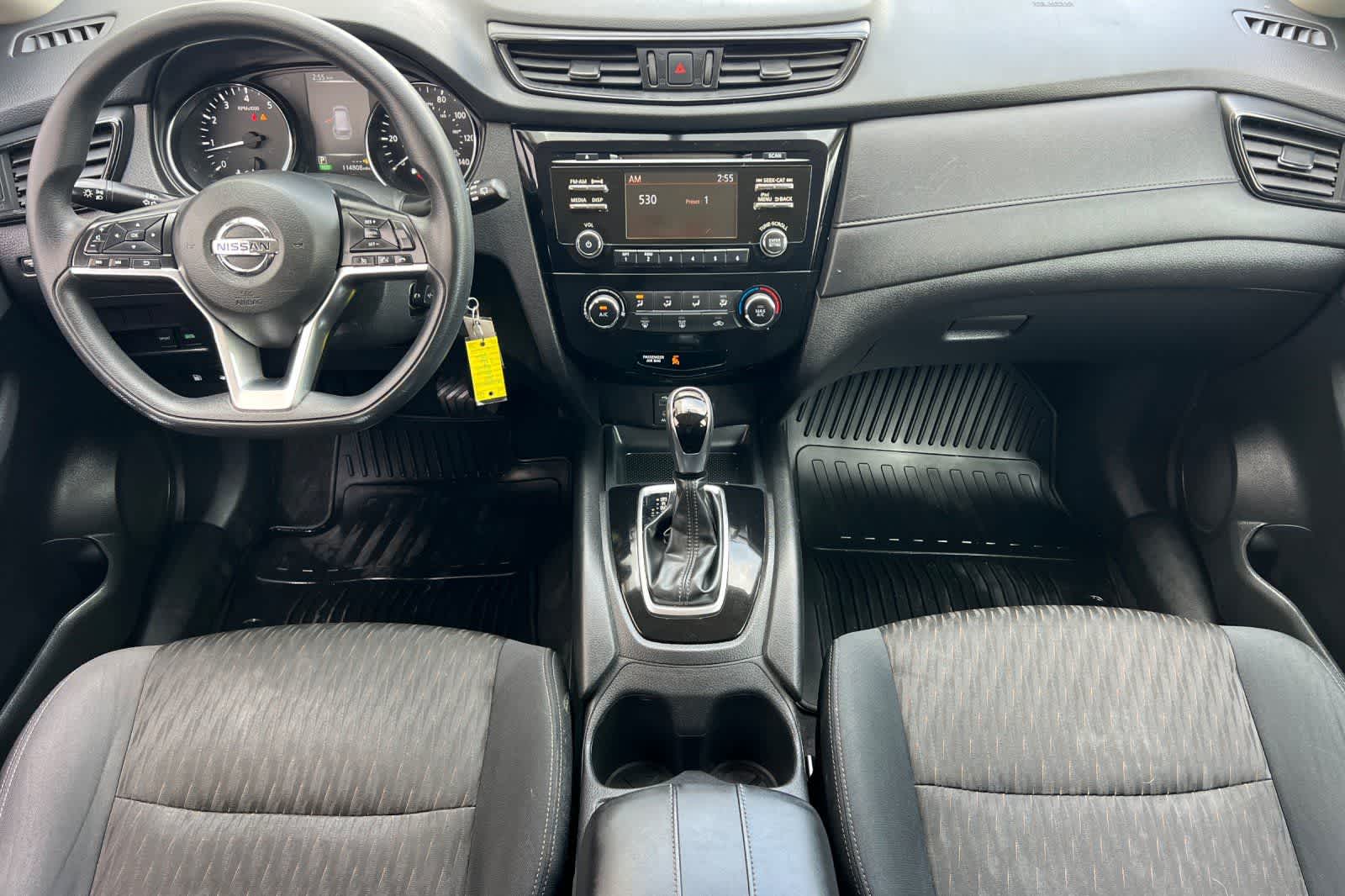 Thumbnail: 2017 Nissan Rogue - 4