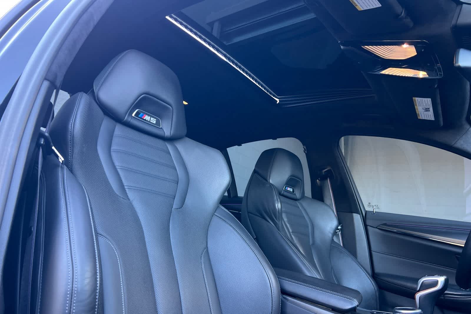 Thumbnail: 2021 BMW M5 - 17