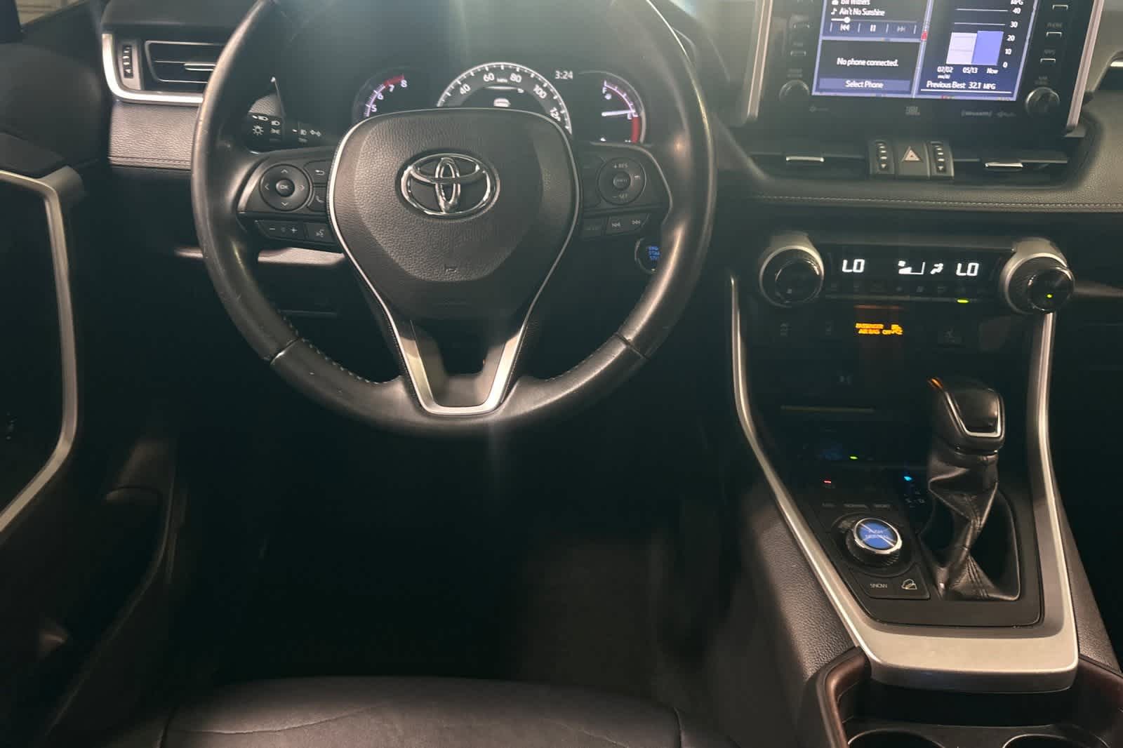 Thumbnail: 2019 Toyota RAV4 - 17