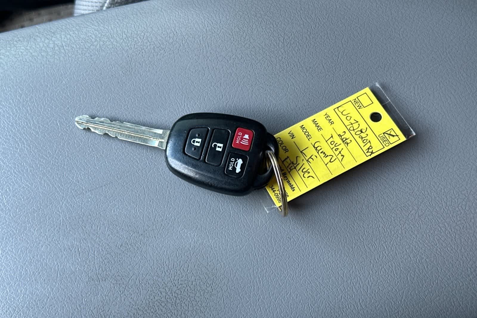 Thumbnail: 2012 Toyota Camry - 22