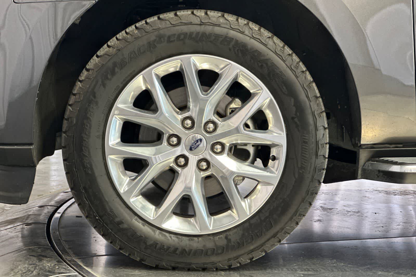 Thumbnail: 2020 Ford Expedition - 12