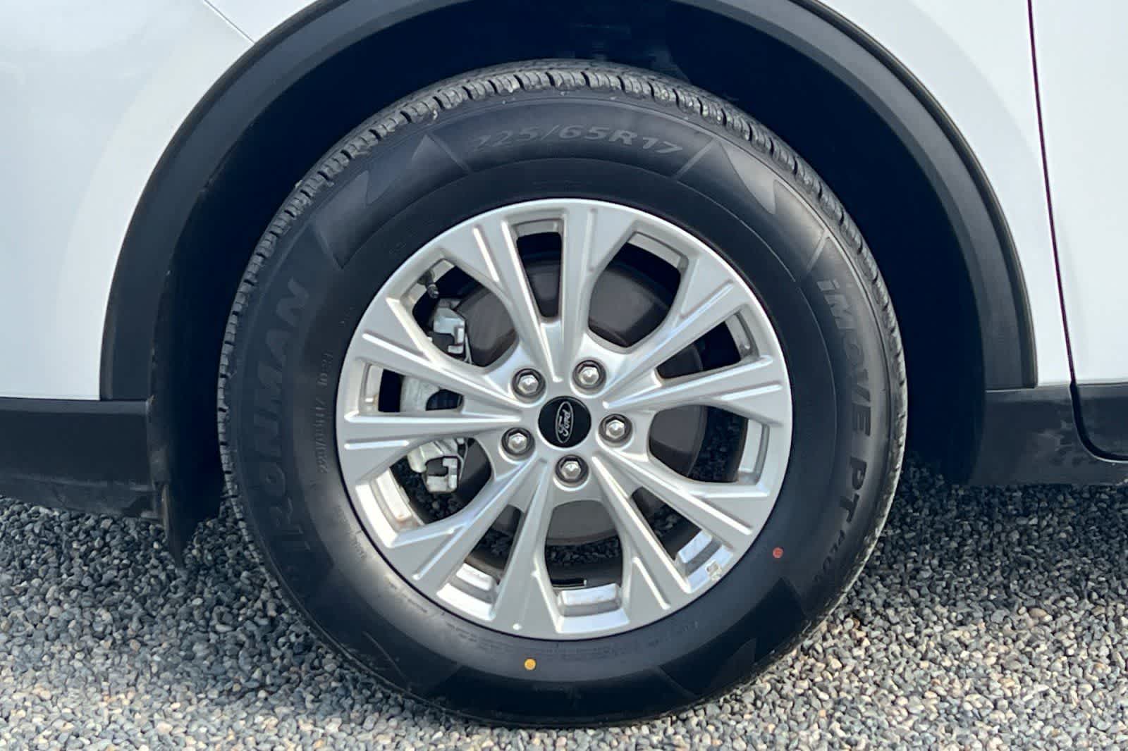 Thumbnail: 2024 Ford Escape - 35