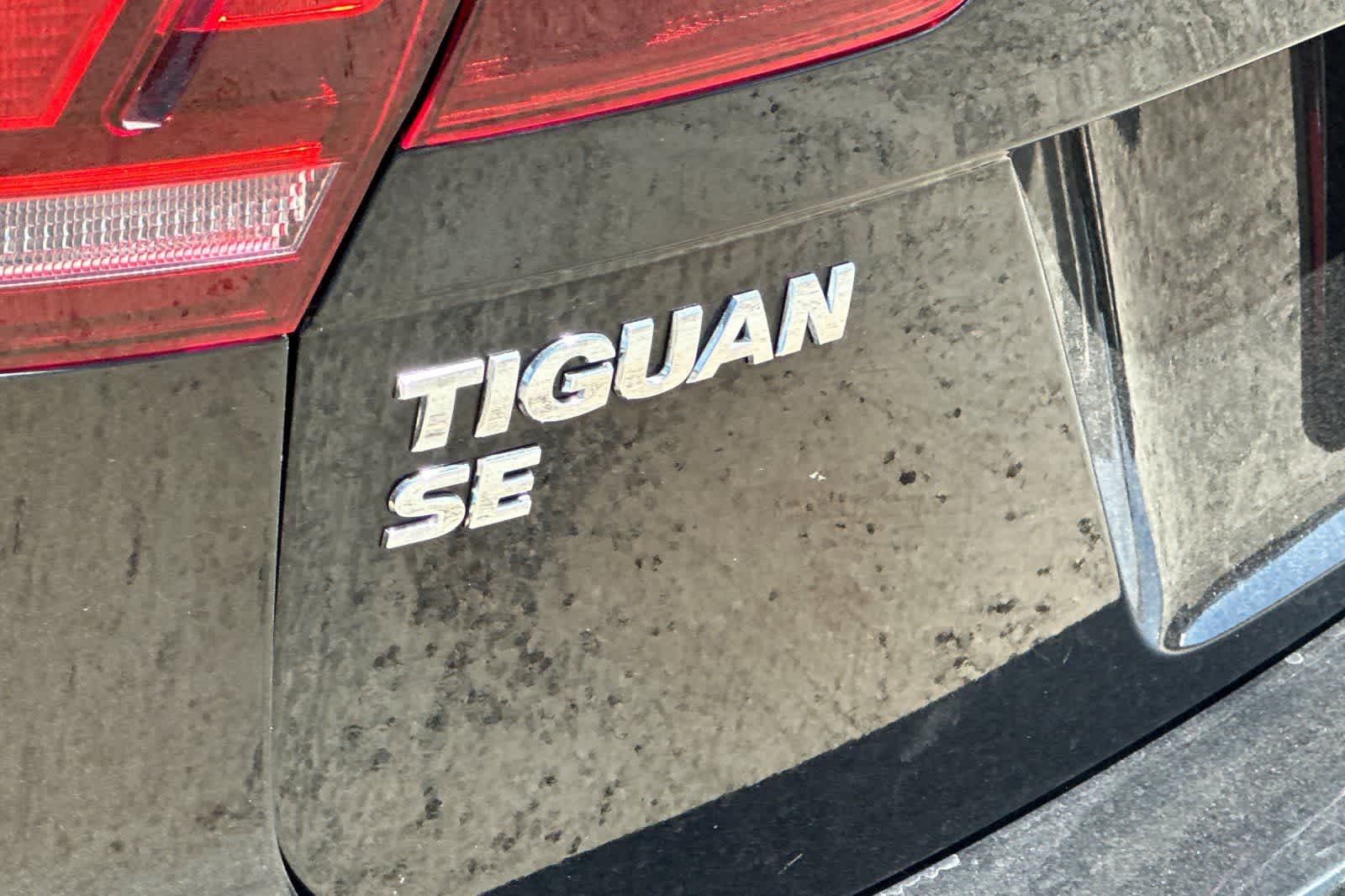 Thumbnail: 2021 Volkswagen Tiguan - 13