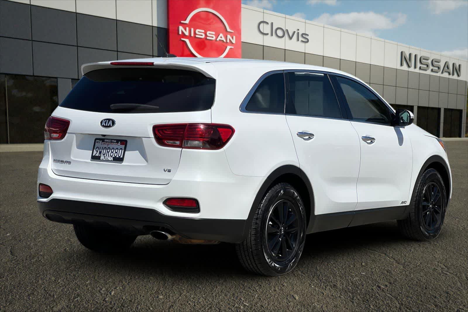 Thumbnail: 2019 Kia Sorento - 2