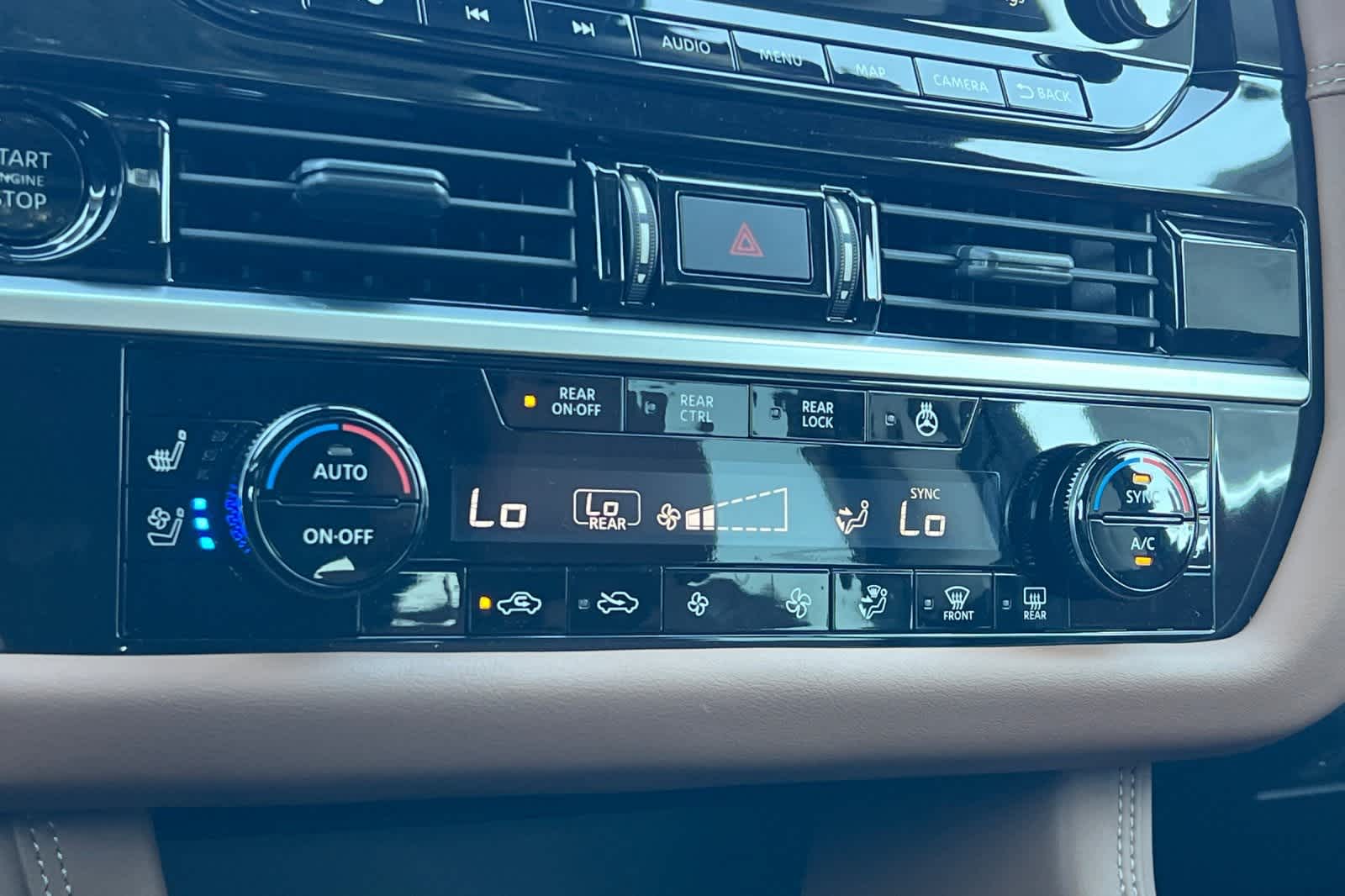 Thumbnail: 2025 Nissan Pathfinder - 25