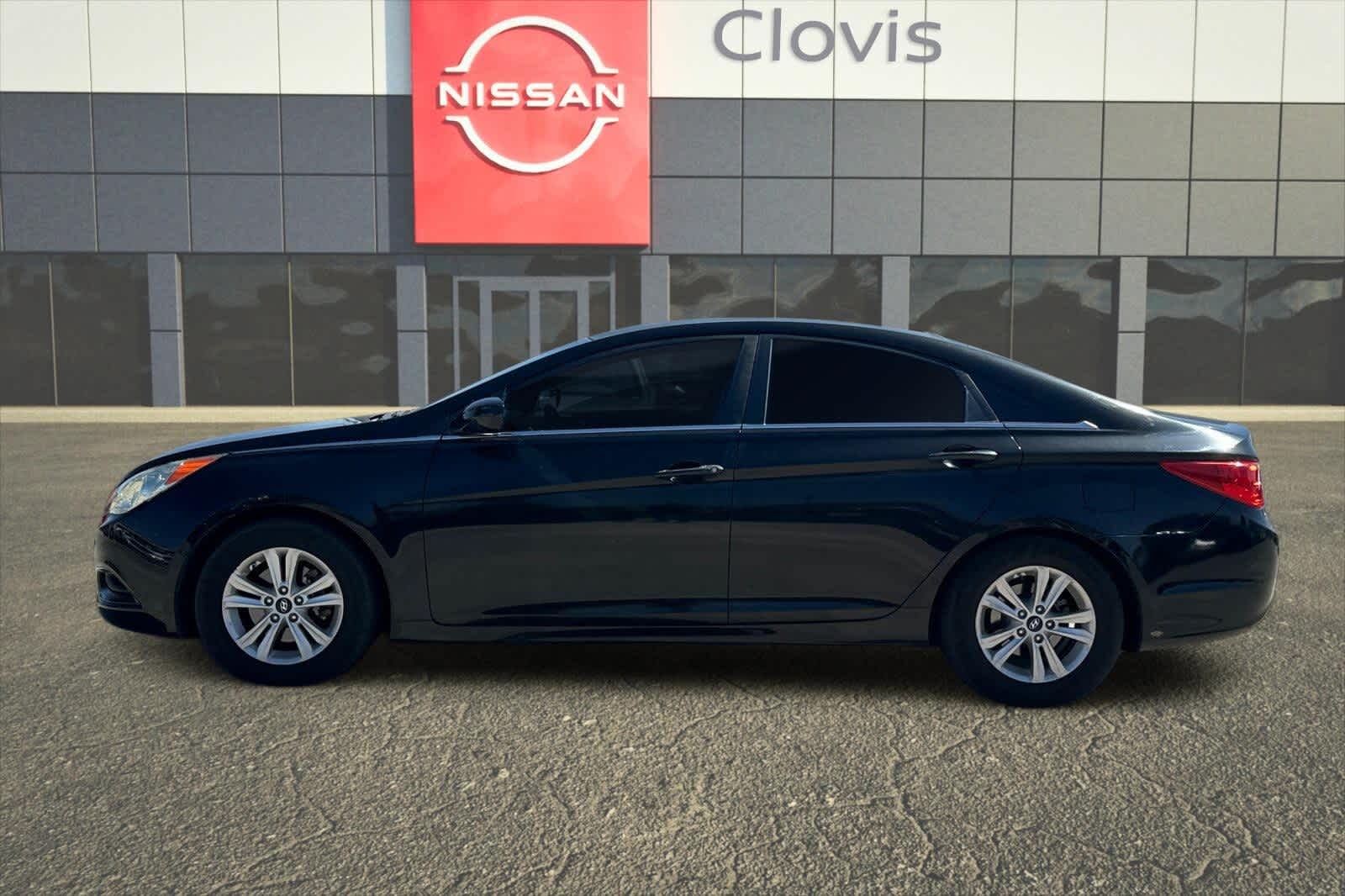 Thumbnail: 2012 Hyundai Sonata - 5