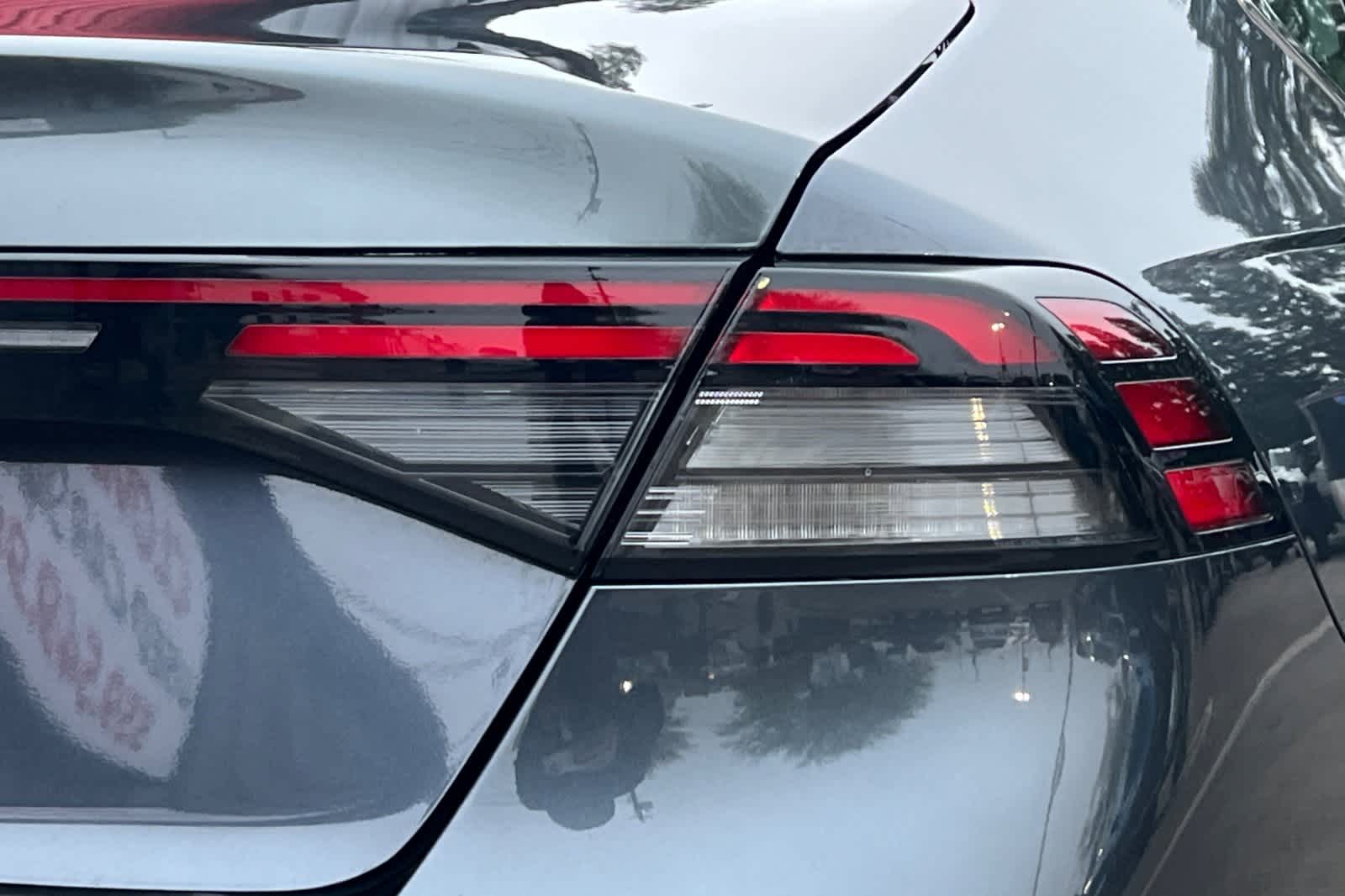 Thumbnail: 2023 Honda Accord - 32