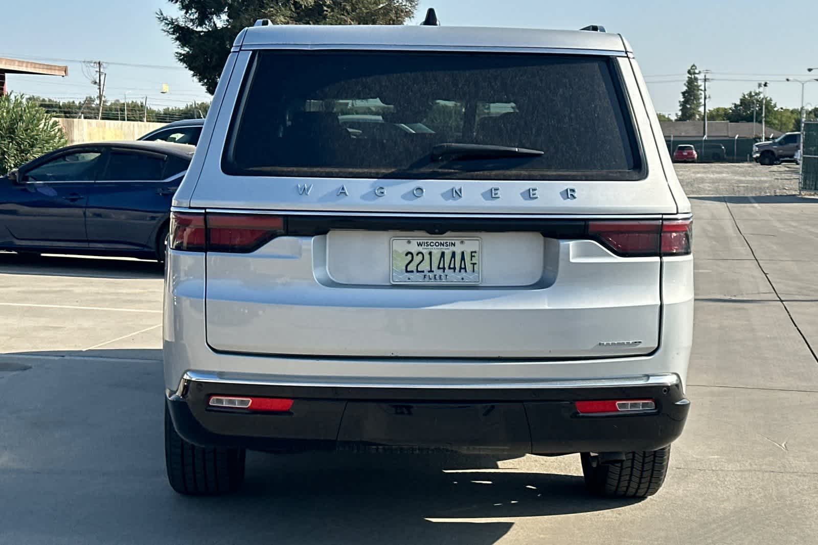 Thumbnail: 2024 Jeep Wagoneer - 8