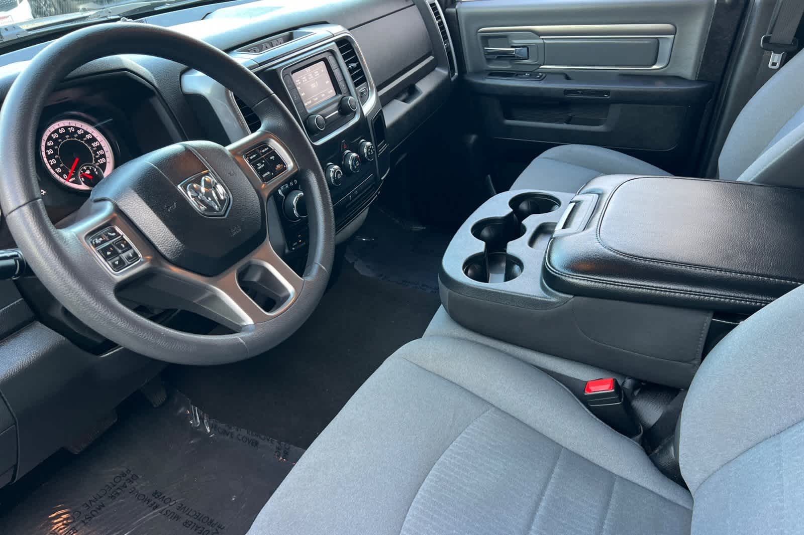 Thumbnail: 2024 RAM 1500 Classic - 12