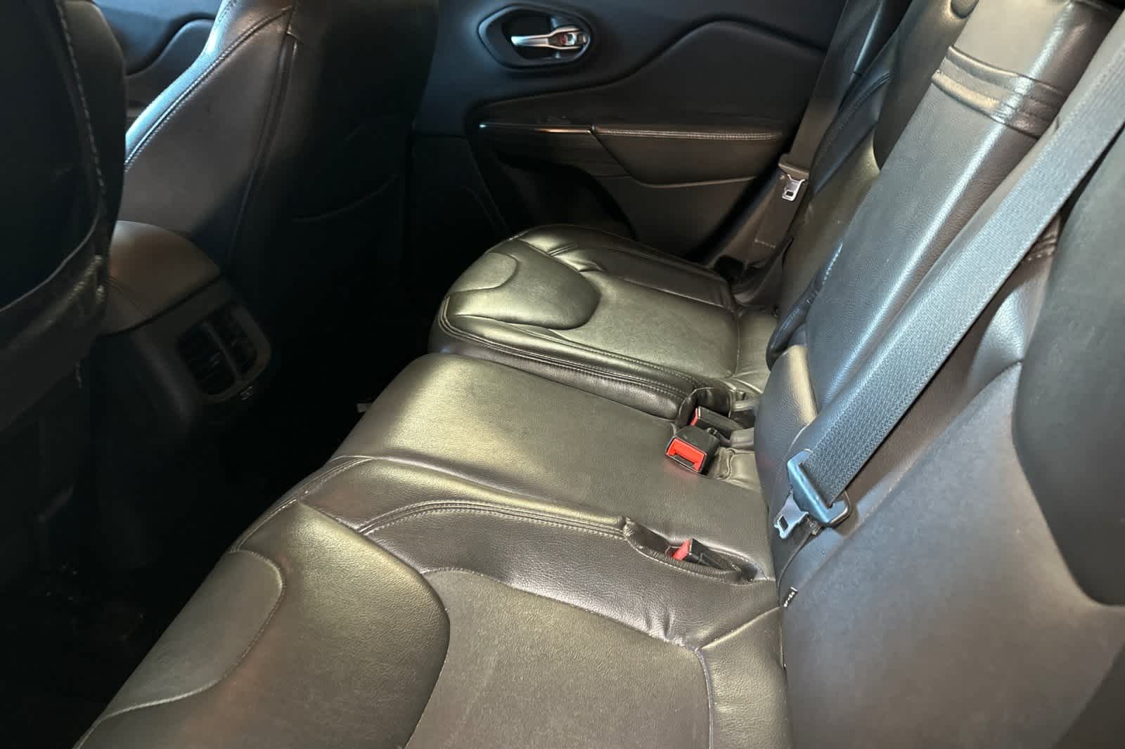 Thumbnail: 2014 Jeep Cherokee - 5