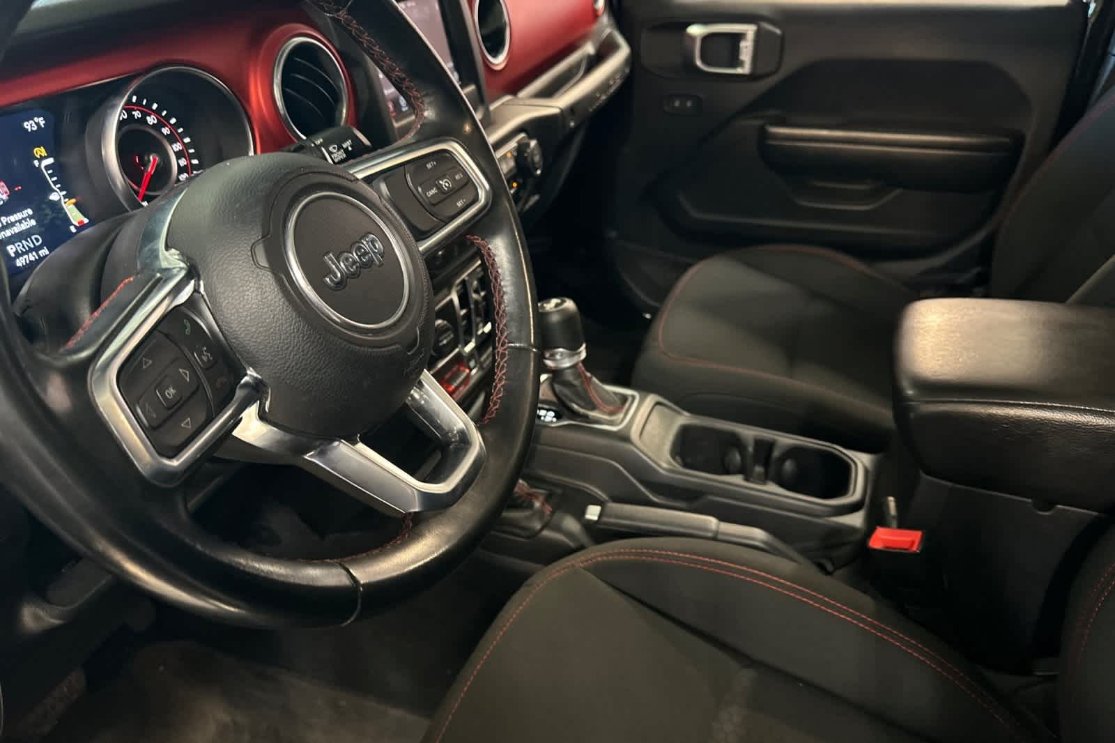 Thumbnail: 2020 Jeep Wrangler - 13