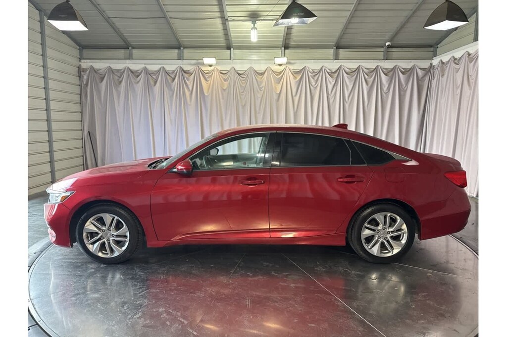 Used 2018 Honda Accord LX Sedan