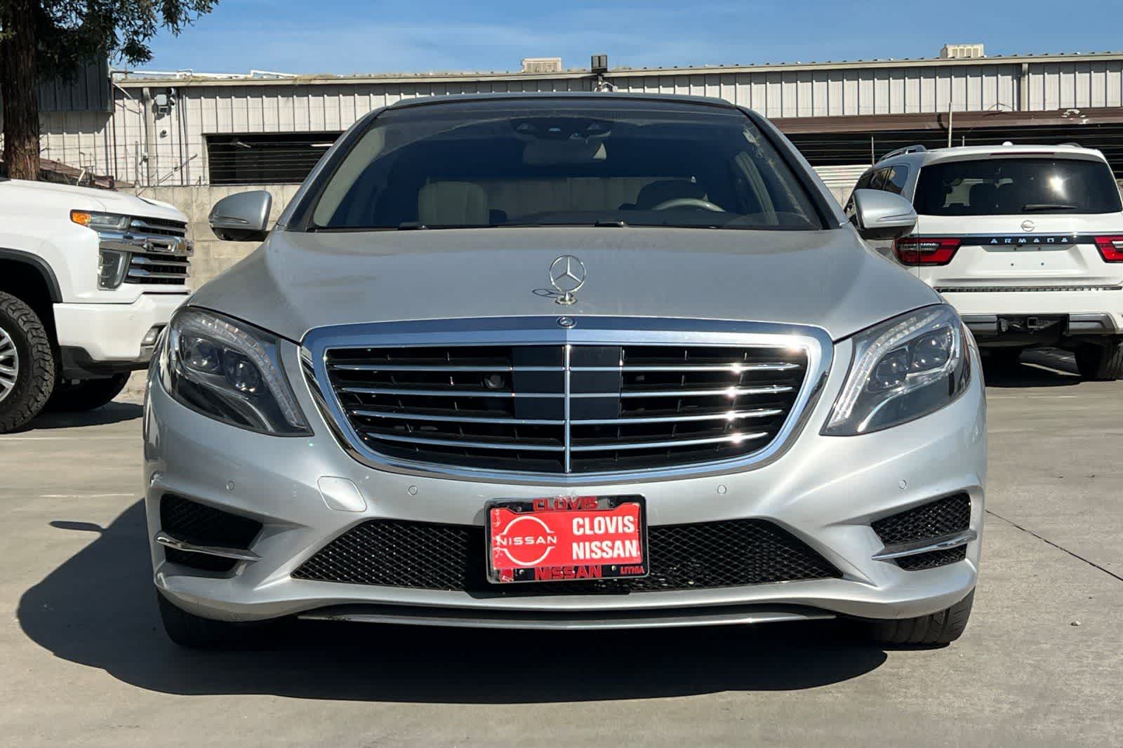 Thumbnail: 2015 Mercedes-Benz S-Class - 11
