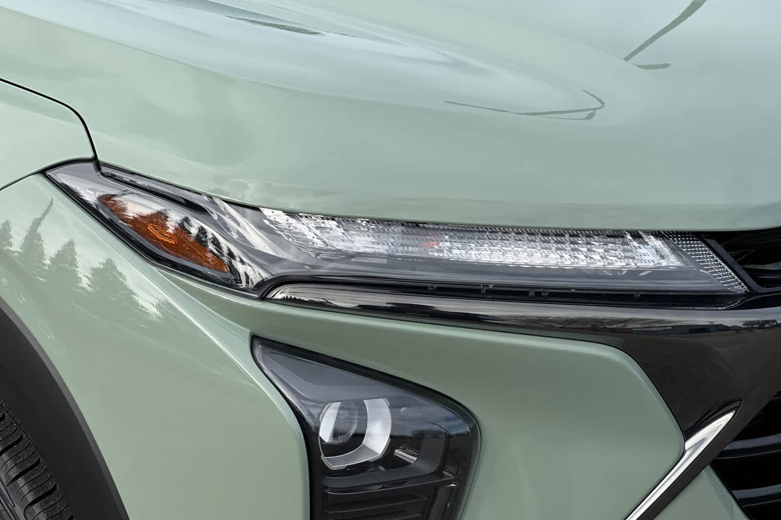 Thumbnail: 2024 Chevrolet Trax - 32