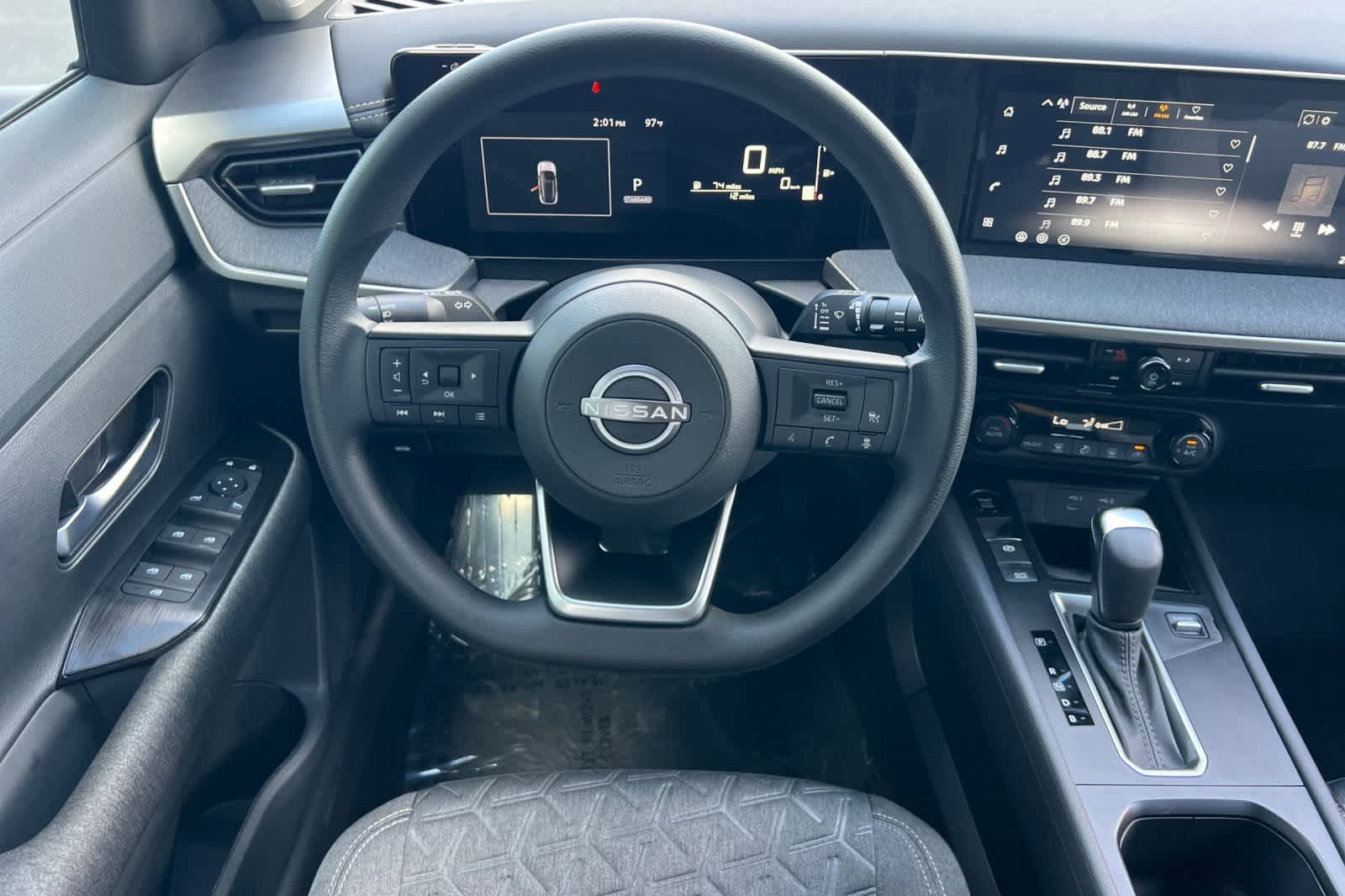 Thumbnail: 2026 Nissan Kicks - 15