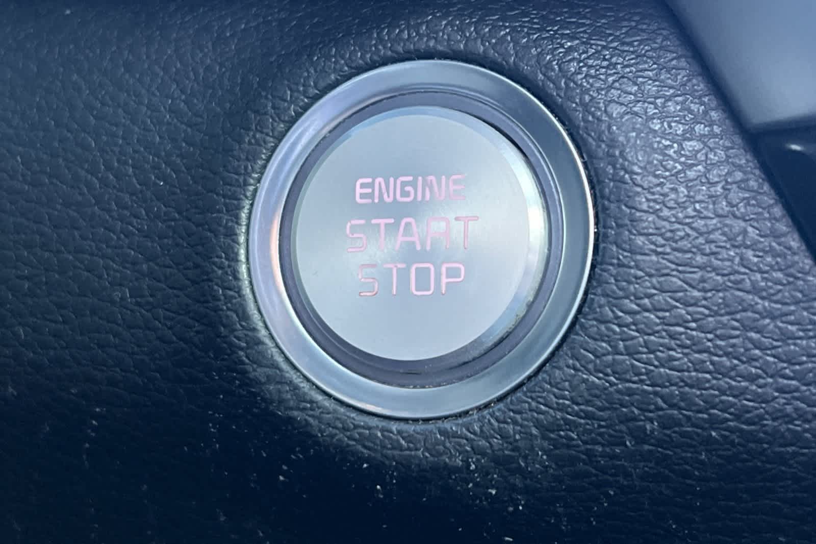 Thumbnail: 2020 Kia Telluride - 25