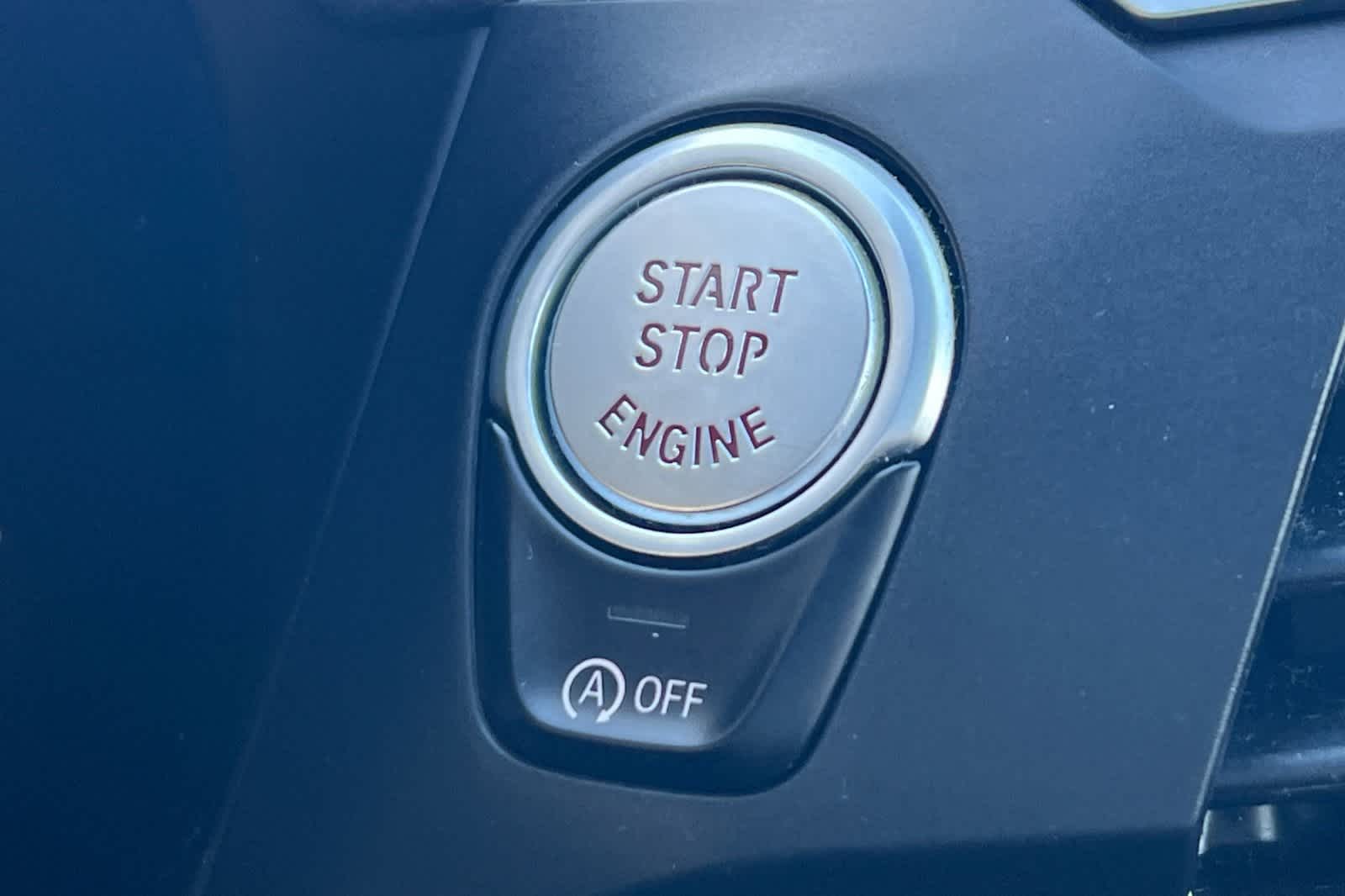 Thumbnail: 2021 BMW X4 - 28