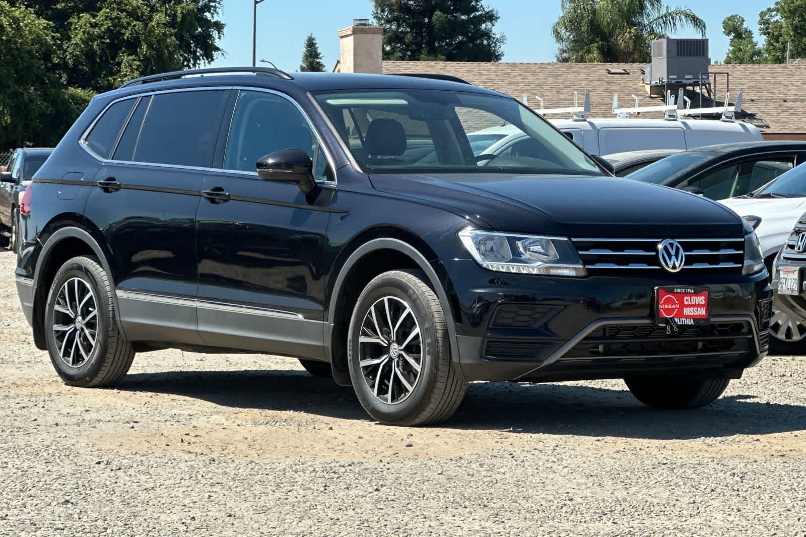 Thumbnail: 2021 Volkswagen Tiguan - 10